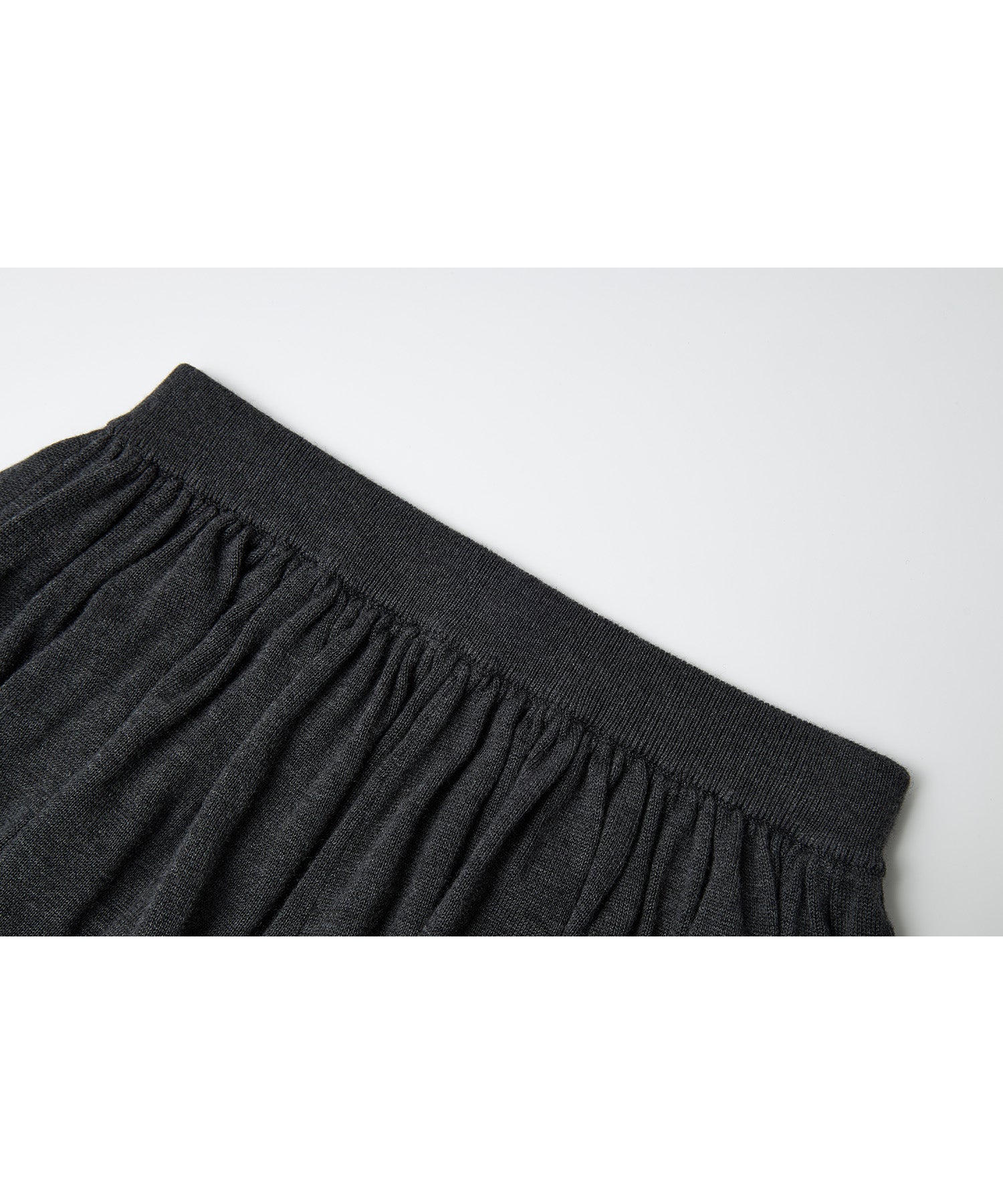Elegant Flowy Flared Knit Midi Skirt