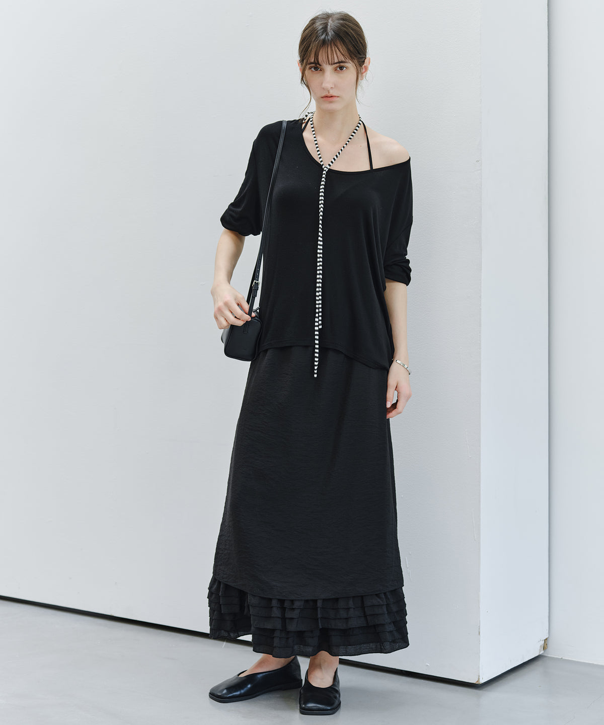 「9月下旬出荷予定」Striped Cord U-Neck Draped Top