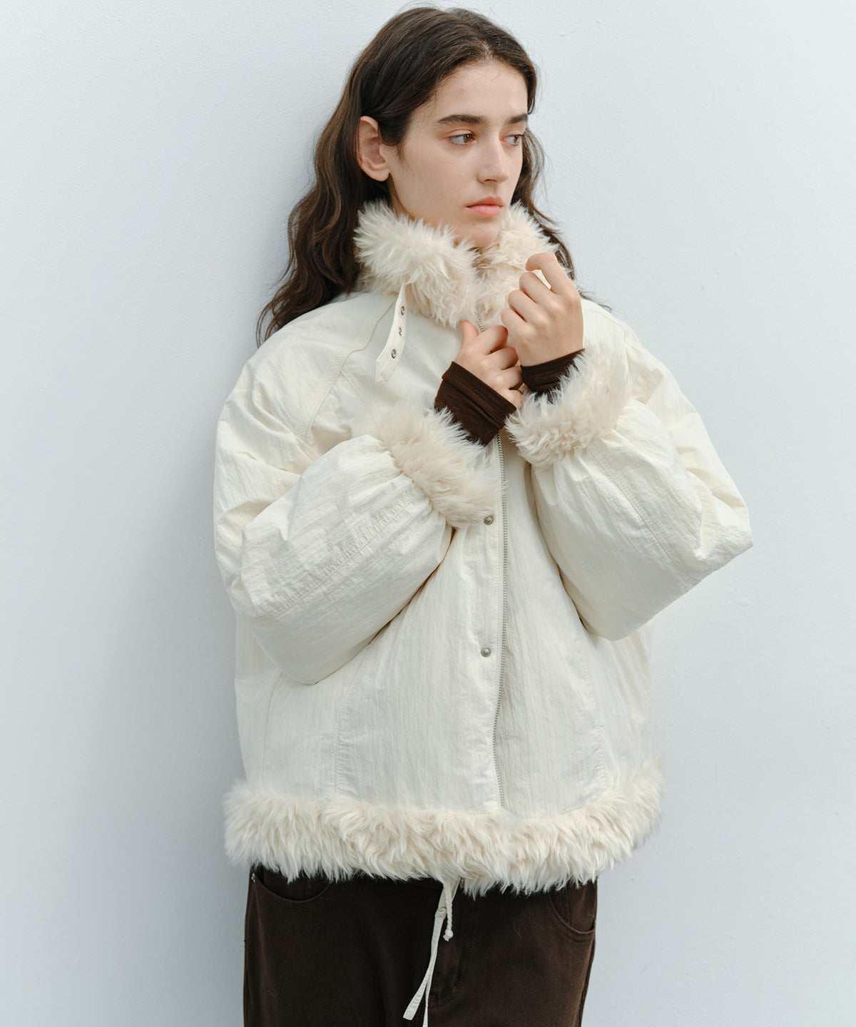 「10月下旬出荷予定」Faux Fur Trim Stand Collar Short Down Jacket