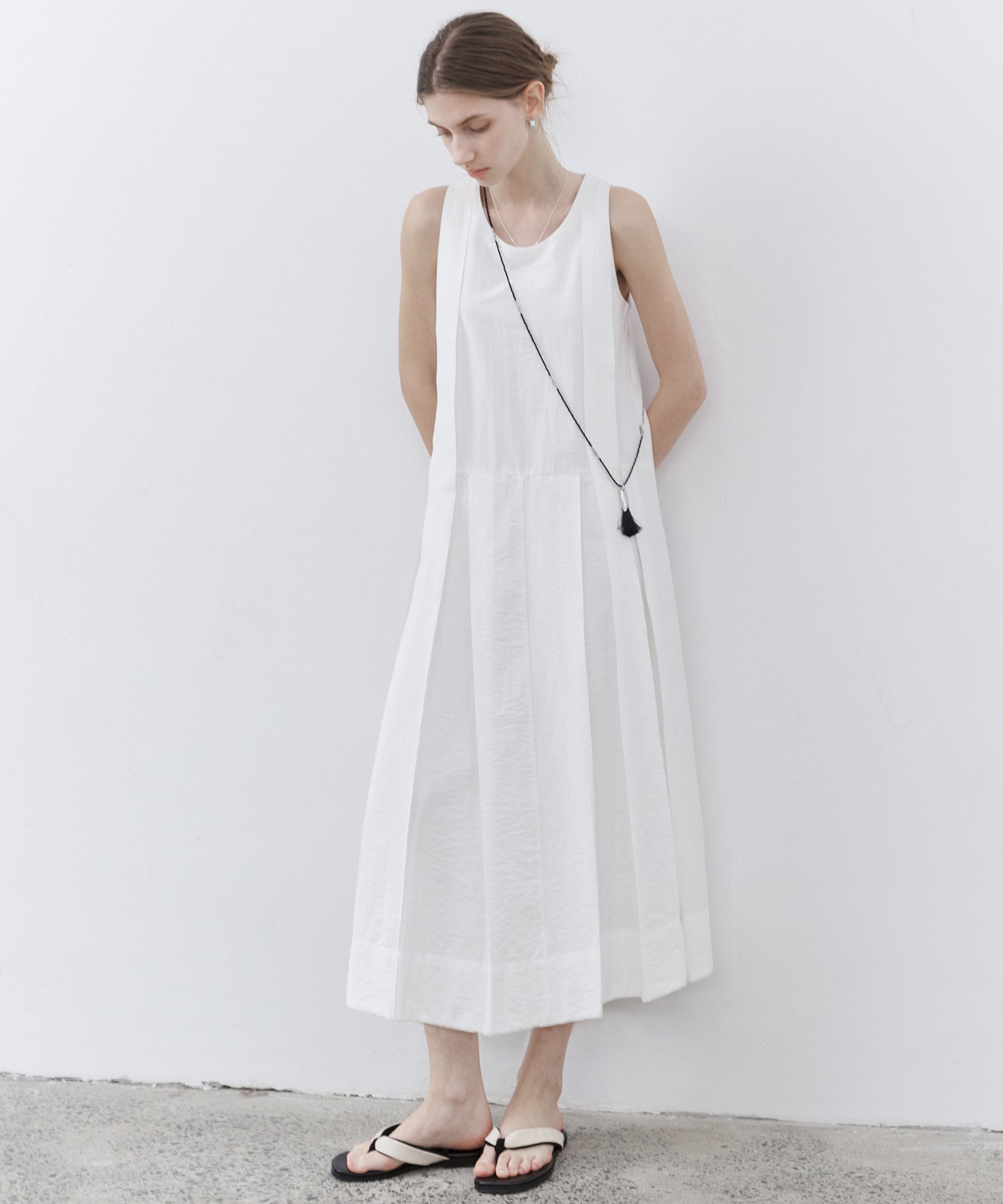 Tucked Sleeveless Long Dress