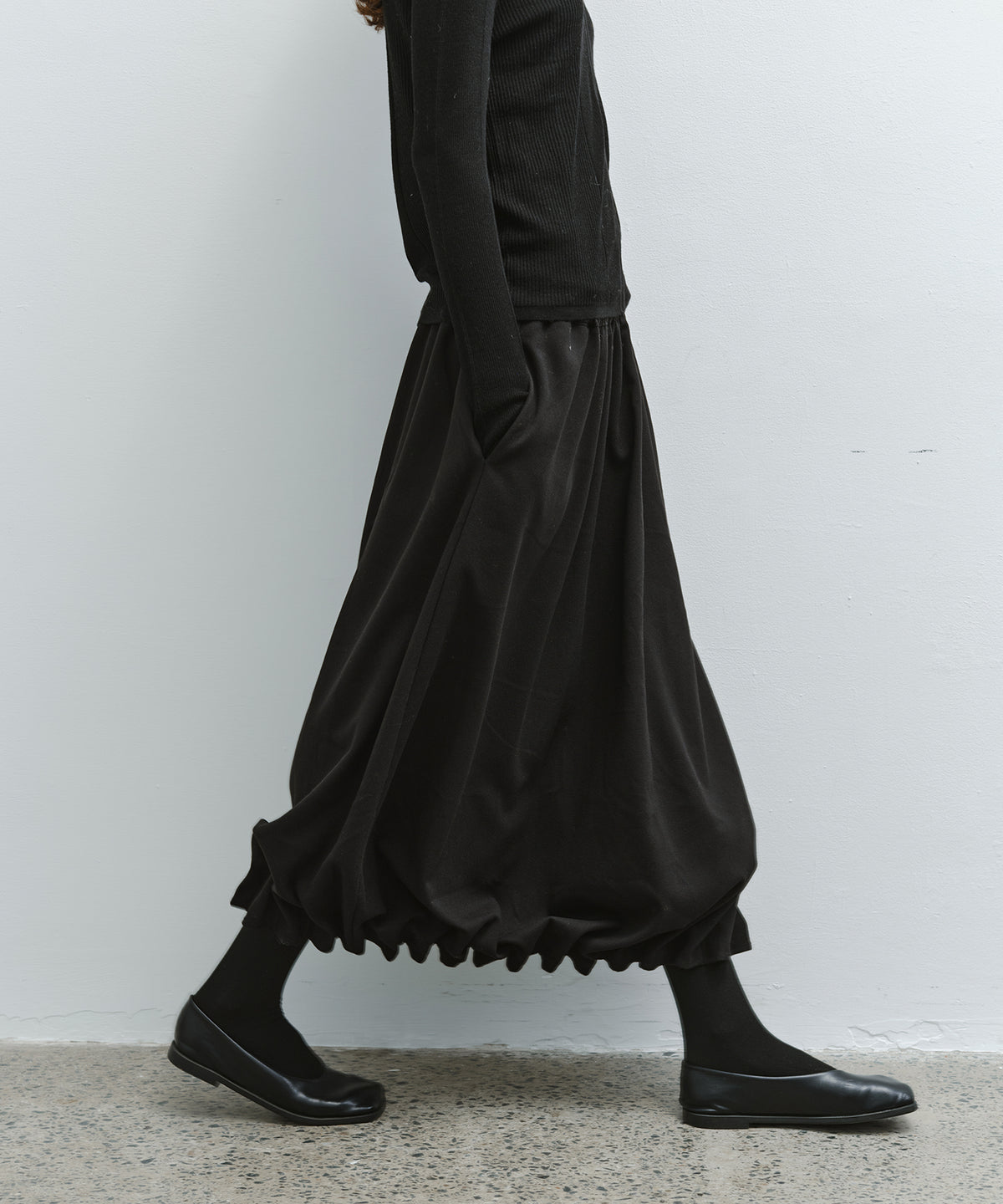 「10月下旬出荷予定」Wool-Like Balloon Flare Skirt