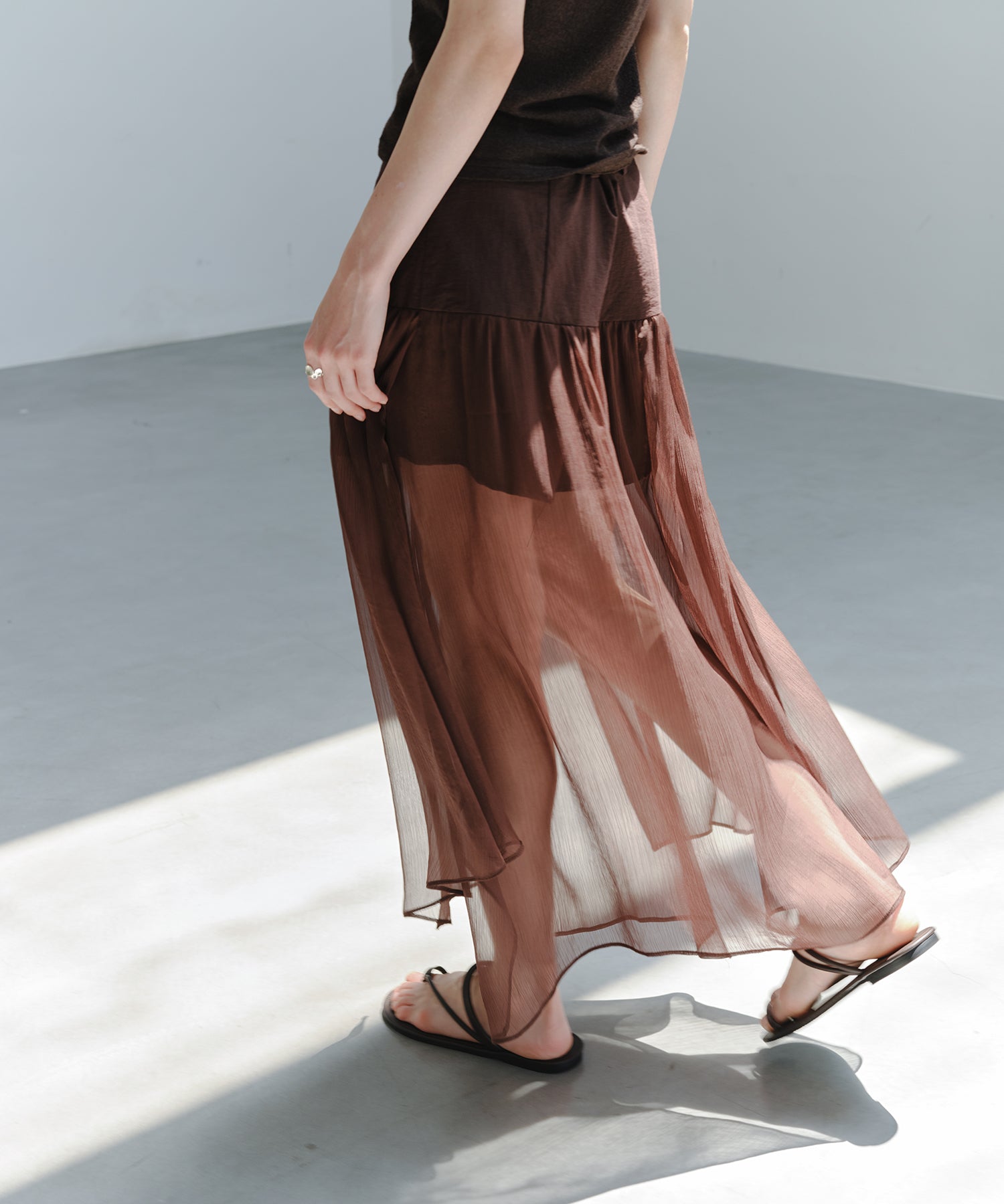 「8月中旬～下旬出荷」Sheer Layered Draped Long Skirt