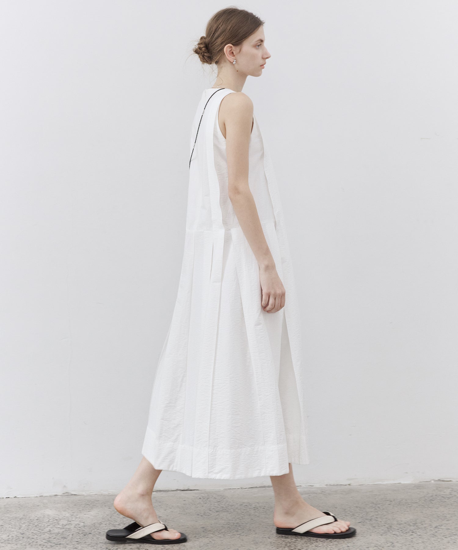 Tucked Sleeveless Long Dress