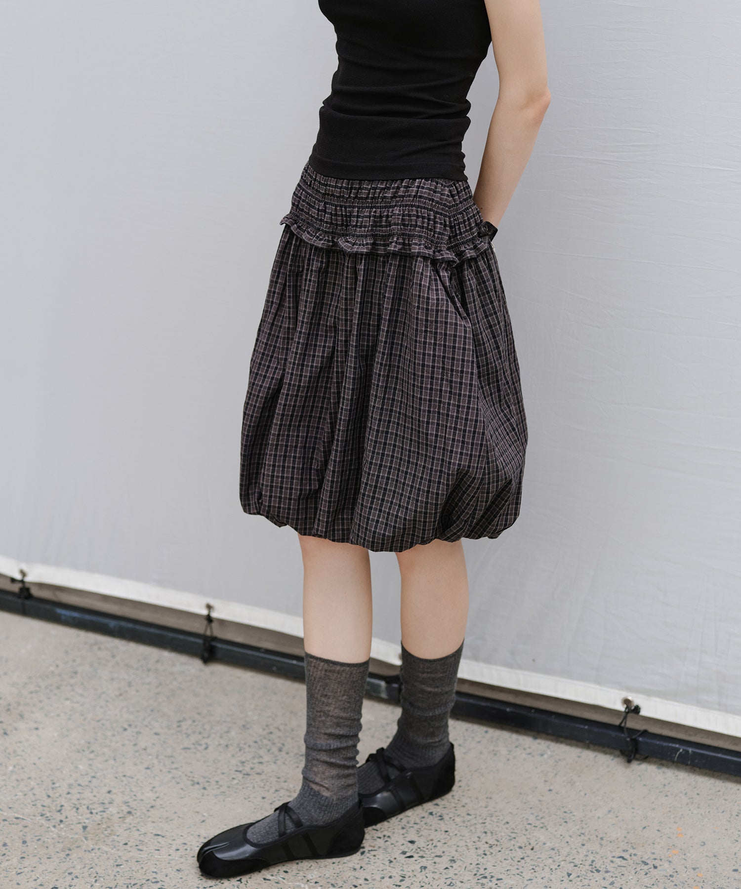 "Shipping from late February to early March" 2-way Smocked Check Bubble Skirt