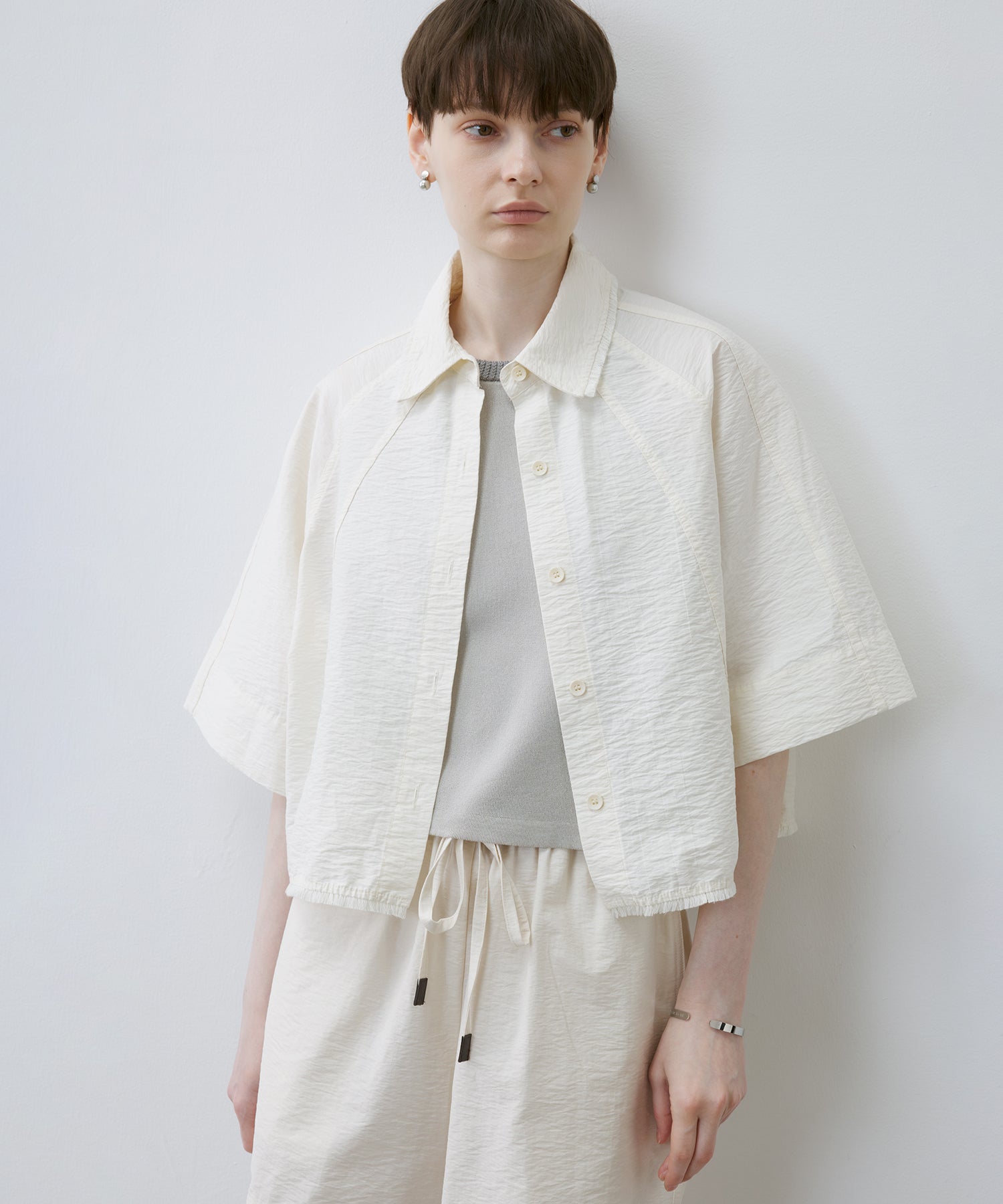 Airy Cropped Shirt