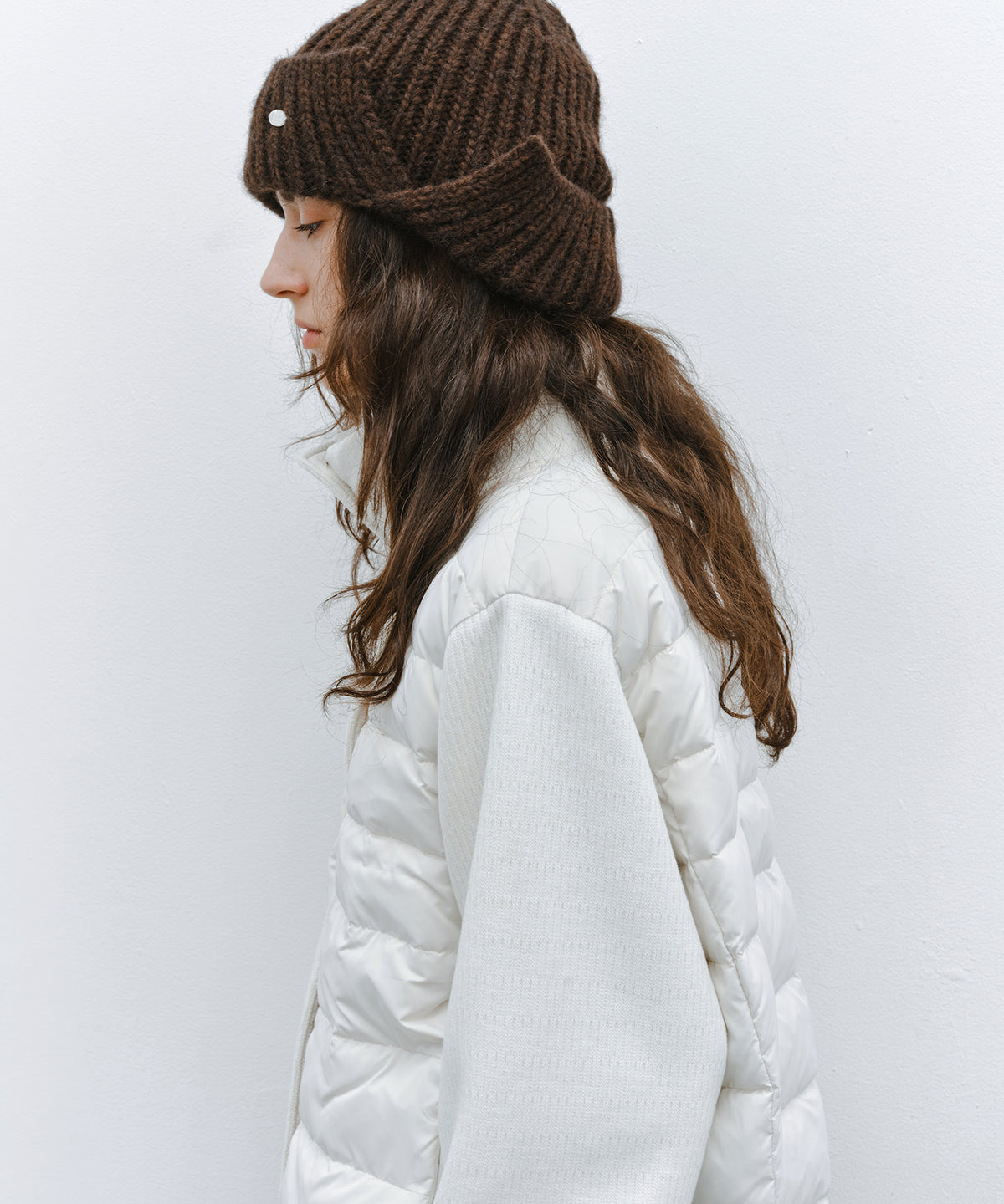 「10月下旬出荷予定」Knit Sleeve Panelled Lightweight Short Down Jacket