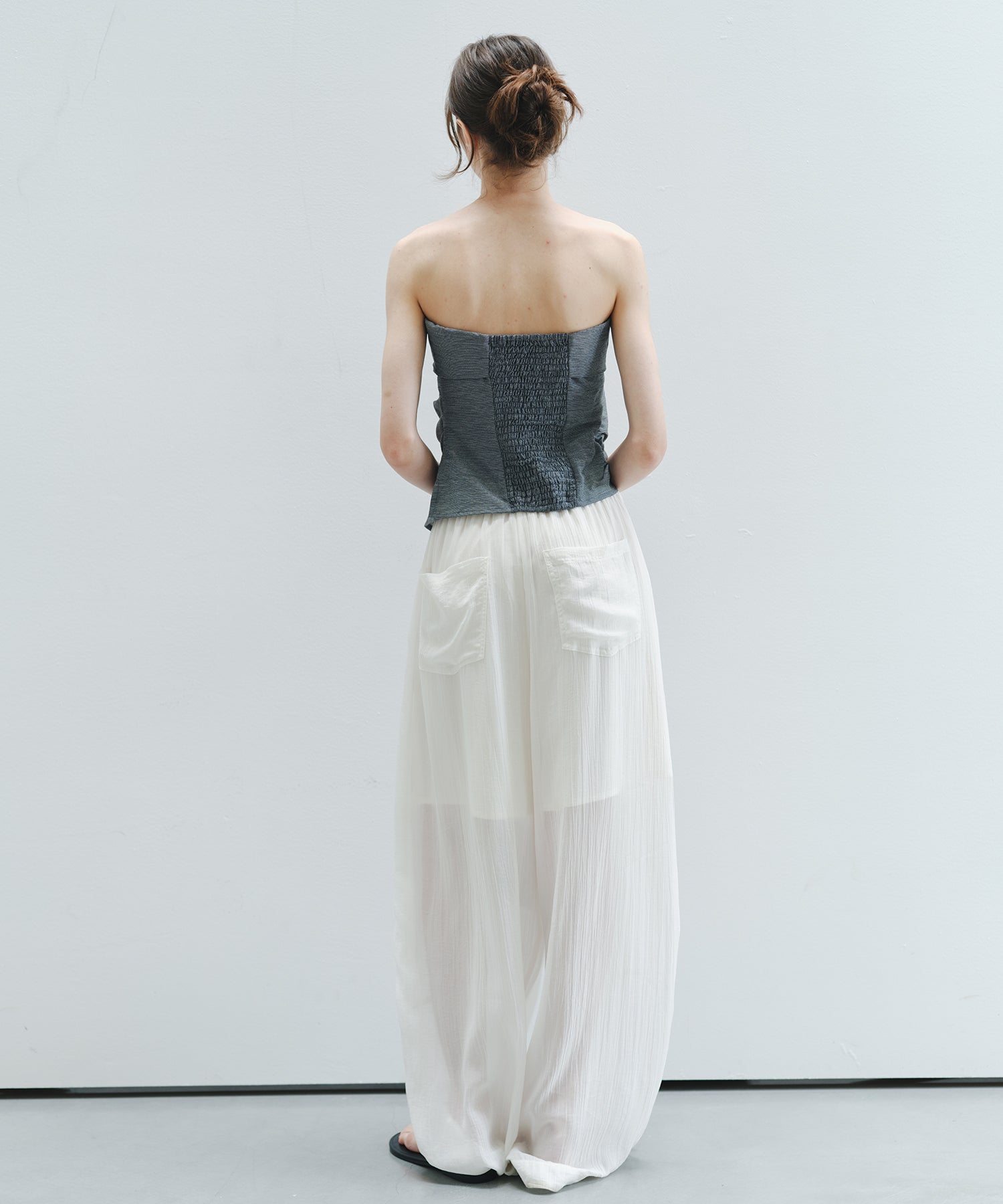 「6月上旬～中旬出荷」Curve Silhouette Drawstring Pants
