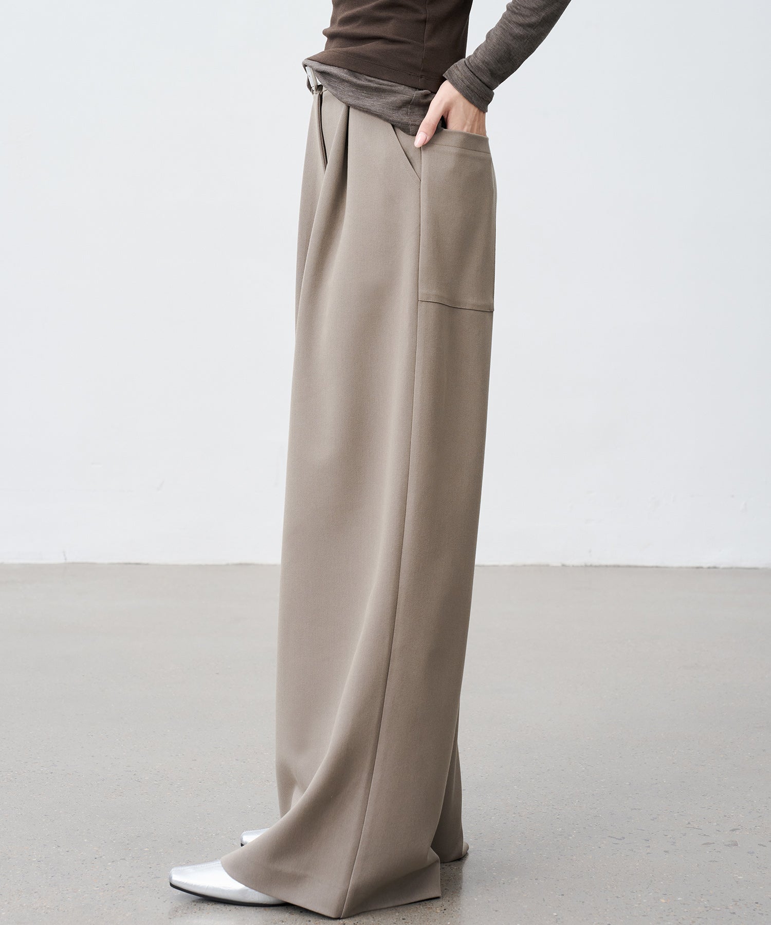 Straight Wide-Leg Trousers