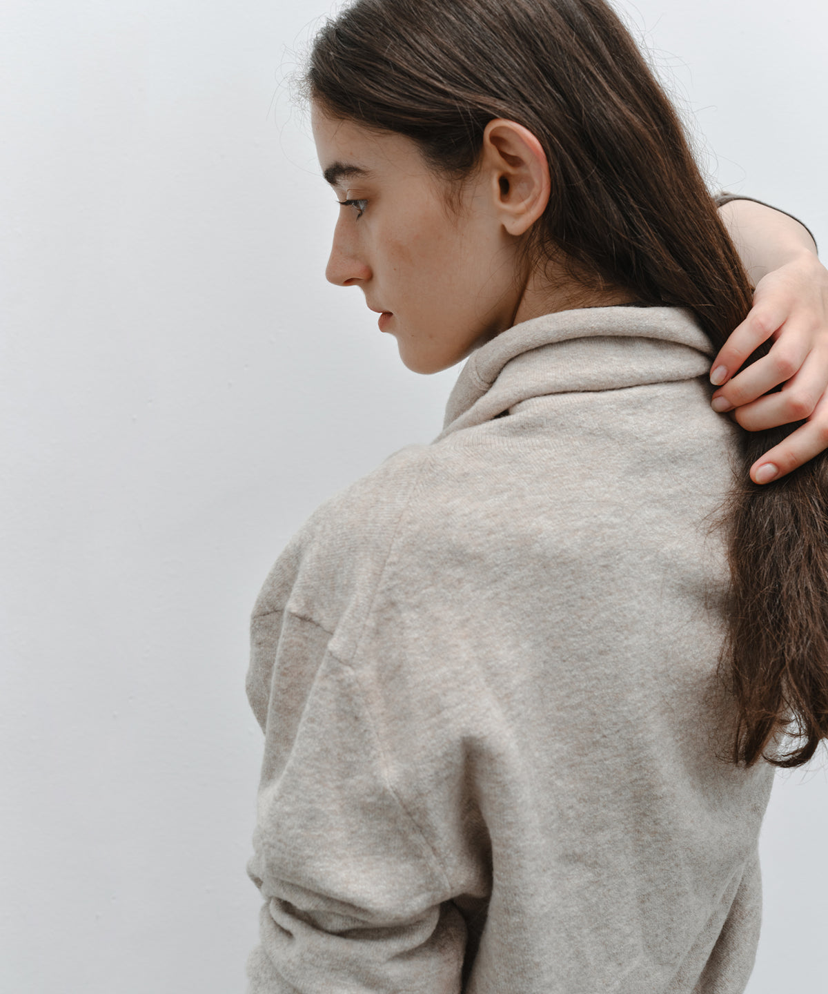 「11月下旬出荷予定」Draped Neck Button Hem Knit Sweater