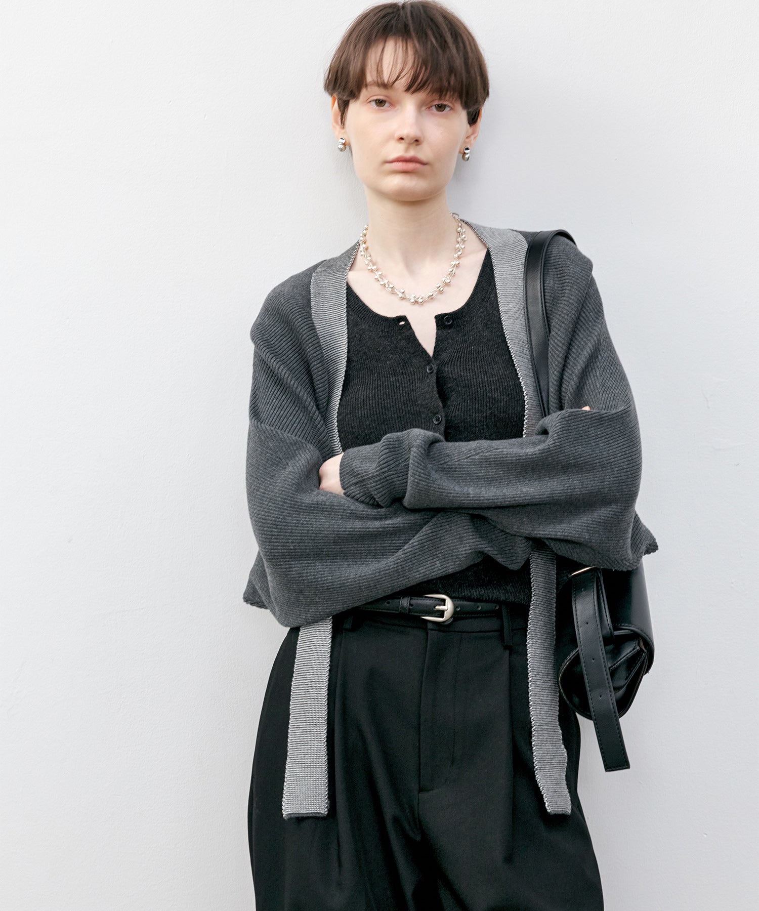 Ribbed Knit Color-block Short Bolero