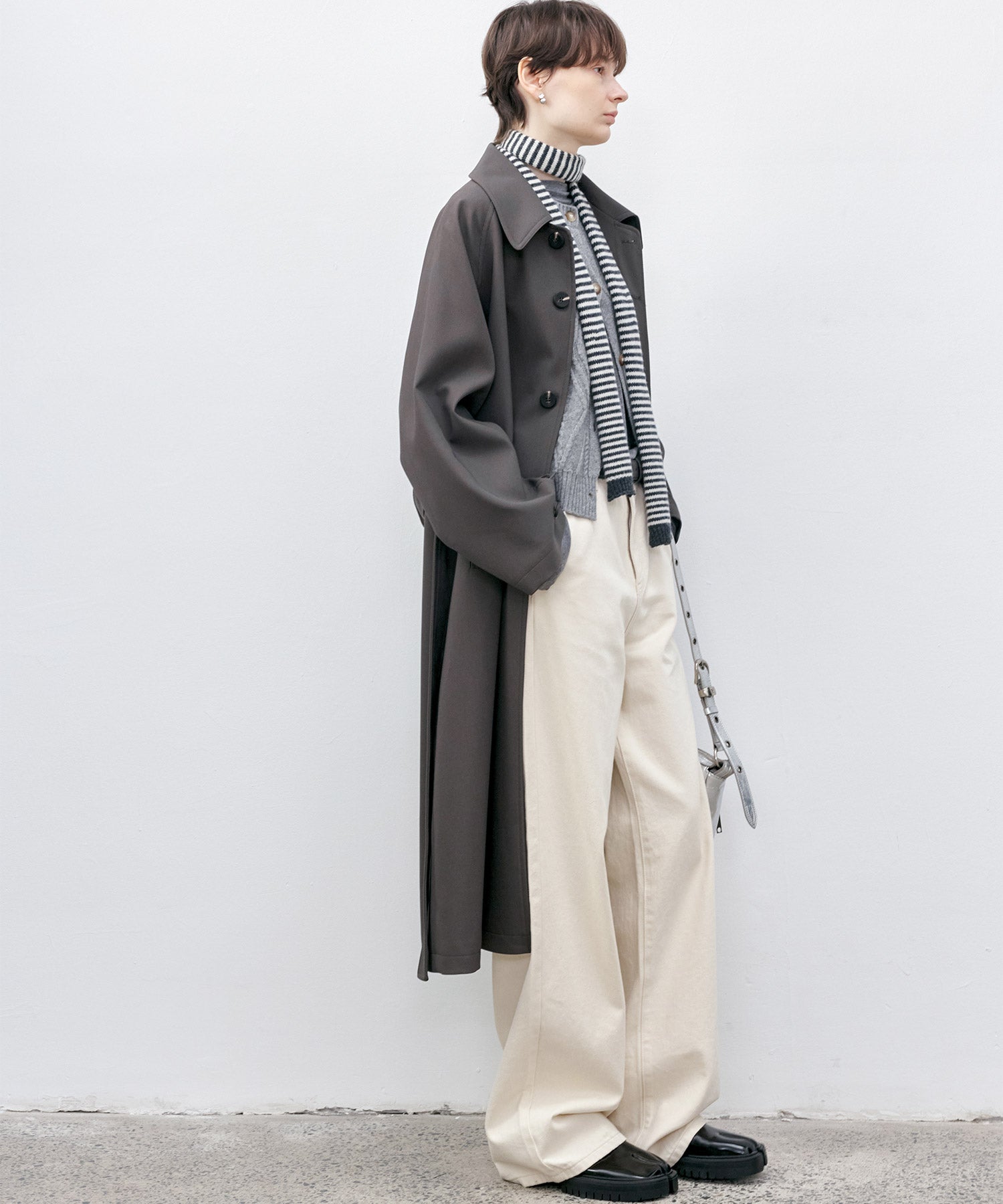 Basic Straight Narrow White Denim