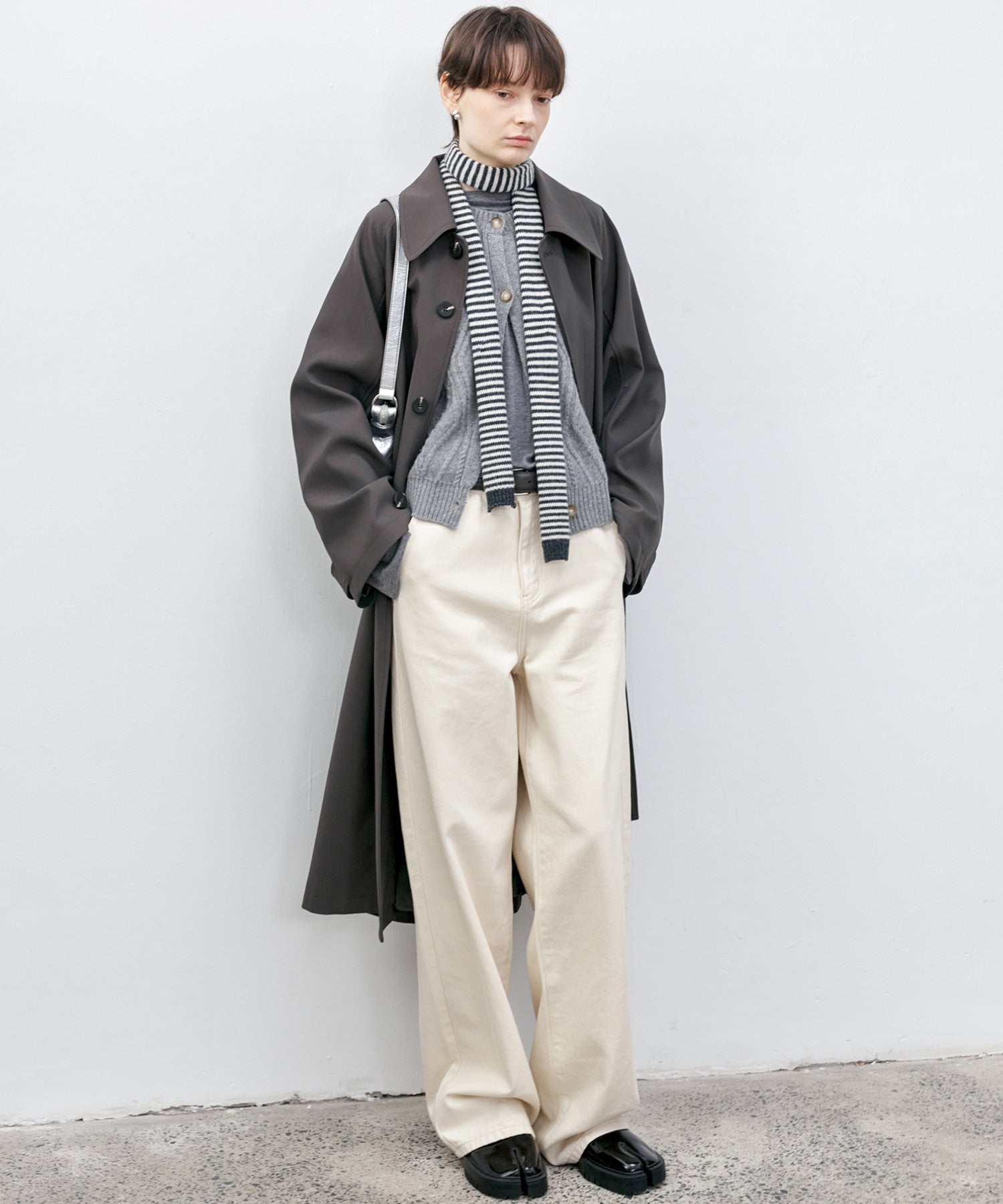 Basic Straight Narrow White Denim