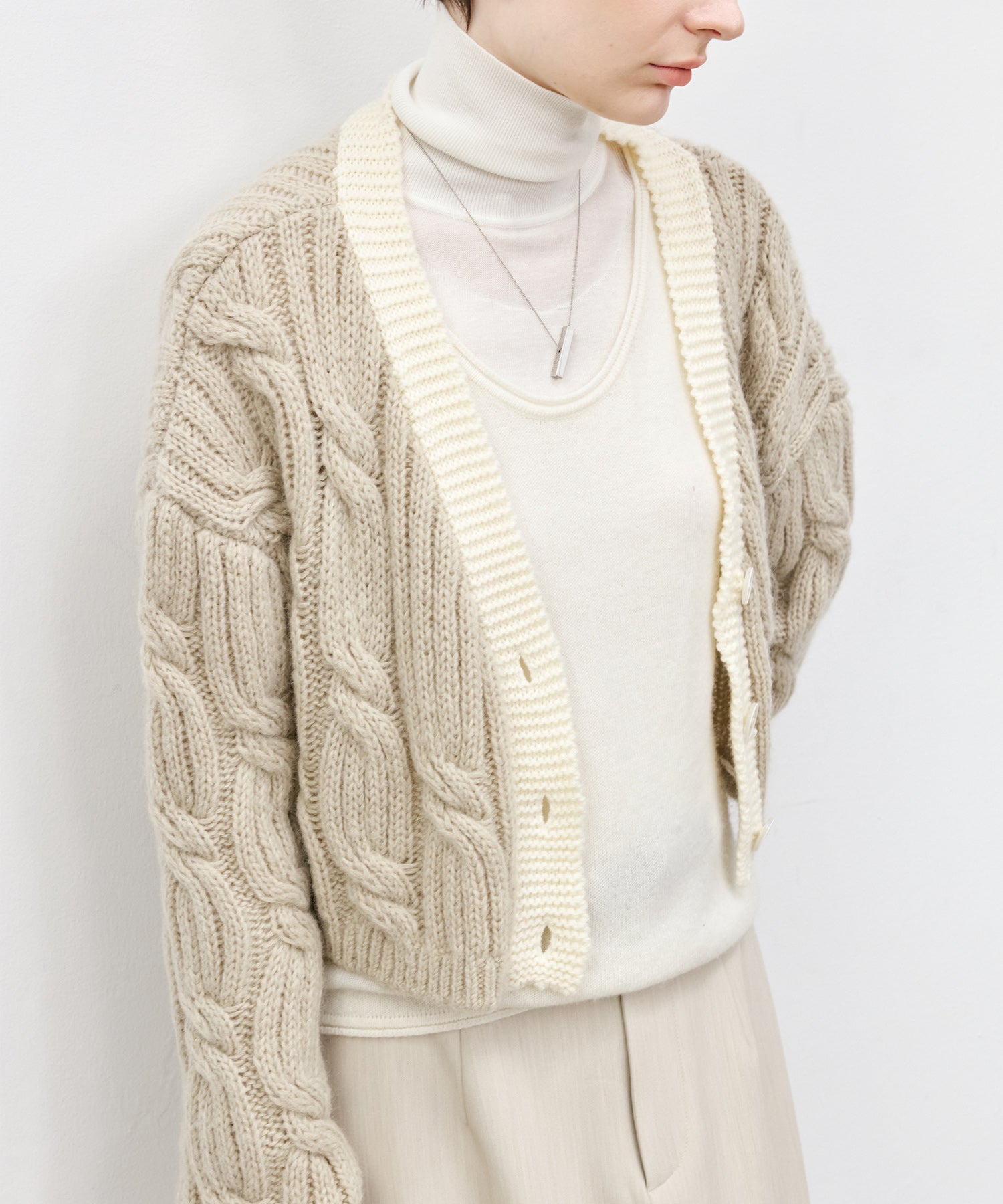 Cable Knit Cropped Bolero