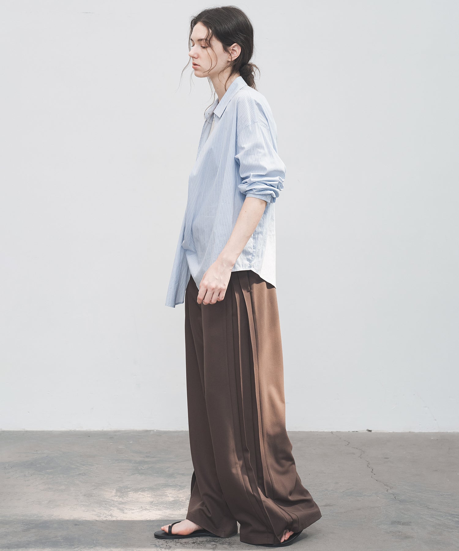 Side Pleat Wide Slacks