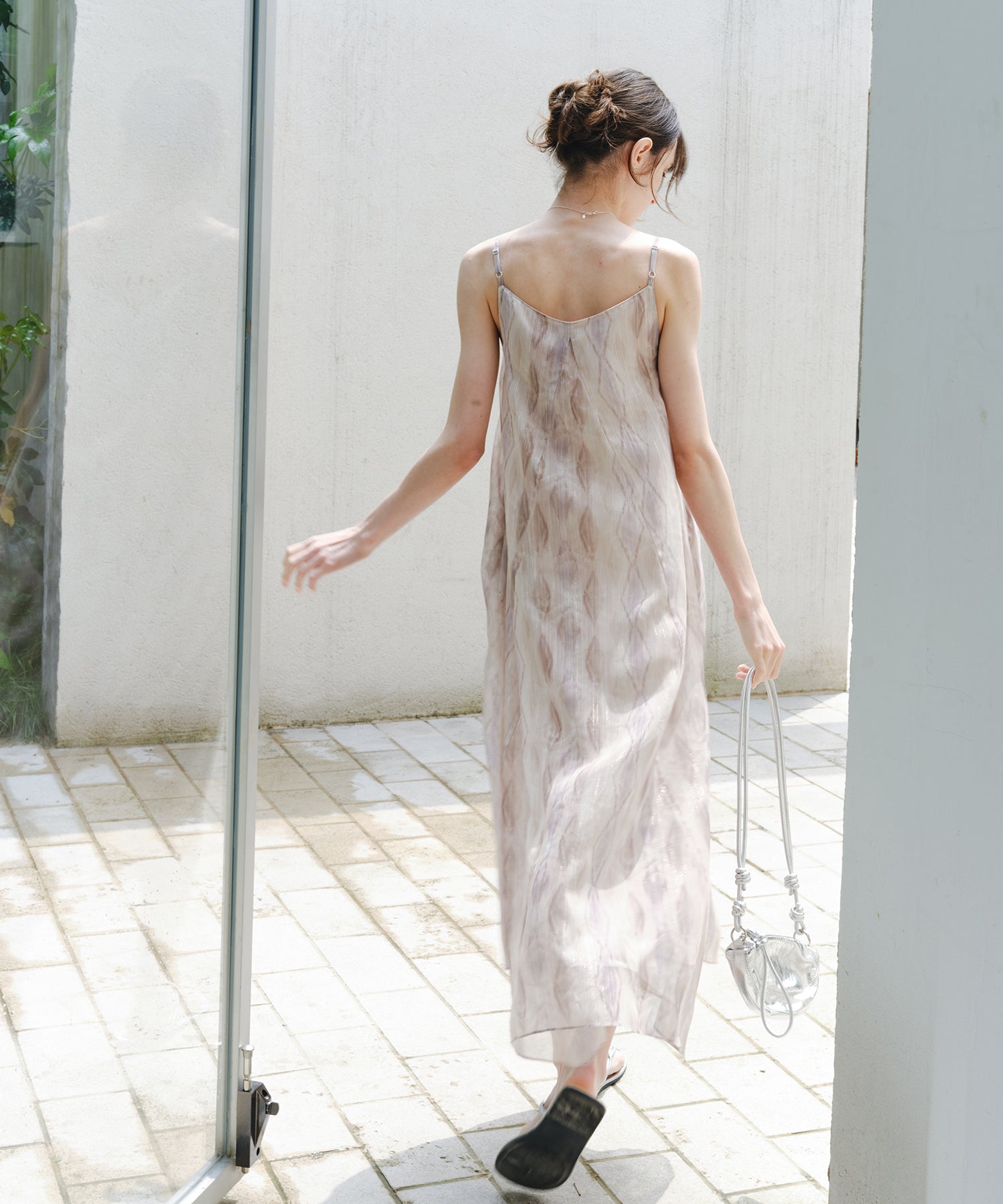 「7月上旬～中旬出荷」Abstract Art Print Cami Dress
