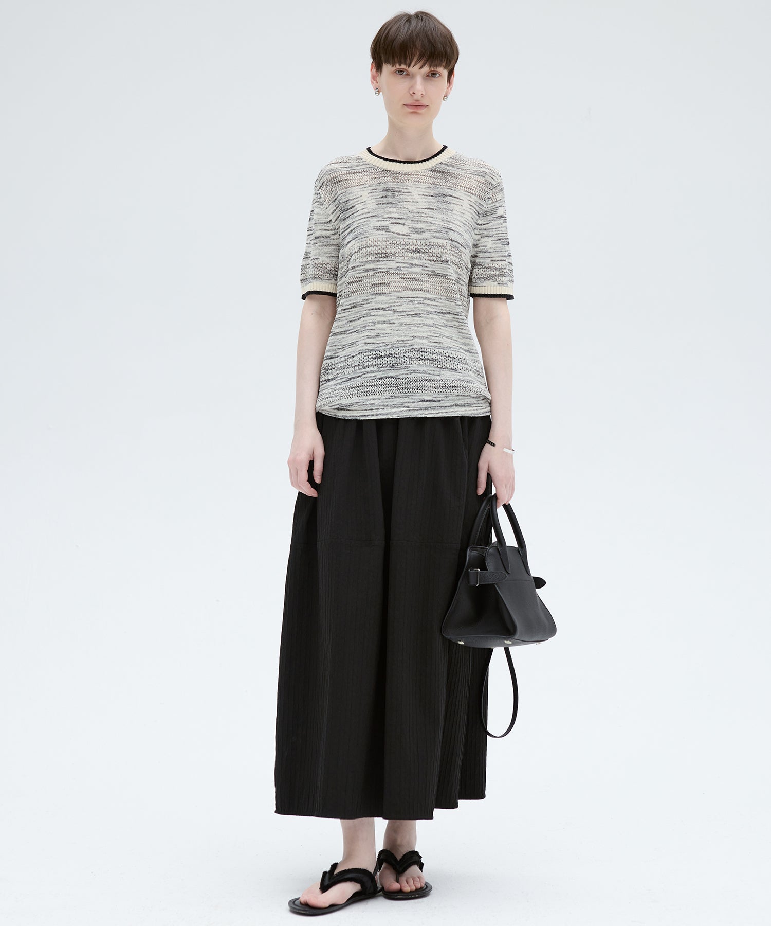 Textured Stripe Semi-Balloon Long Skirt