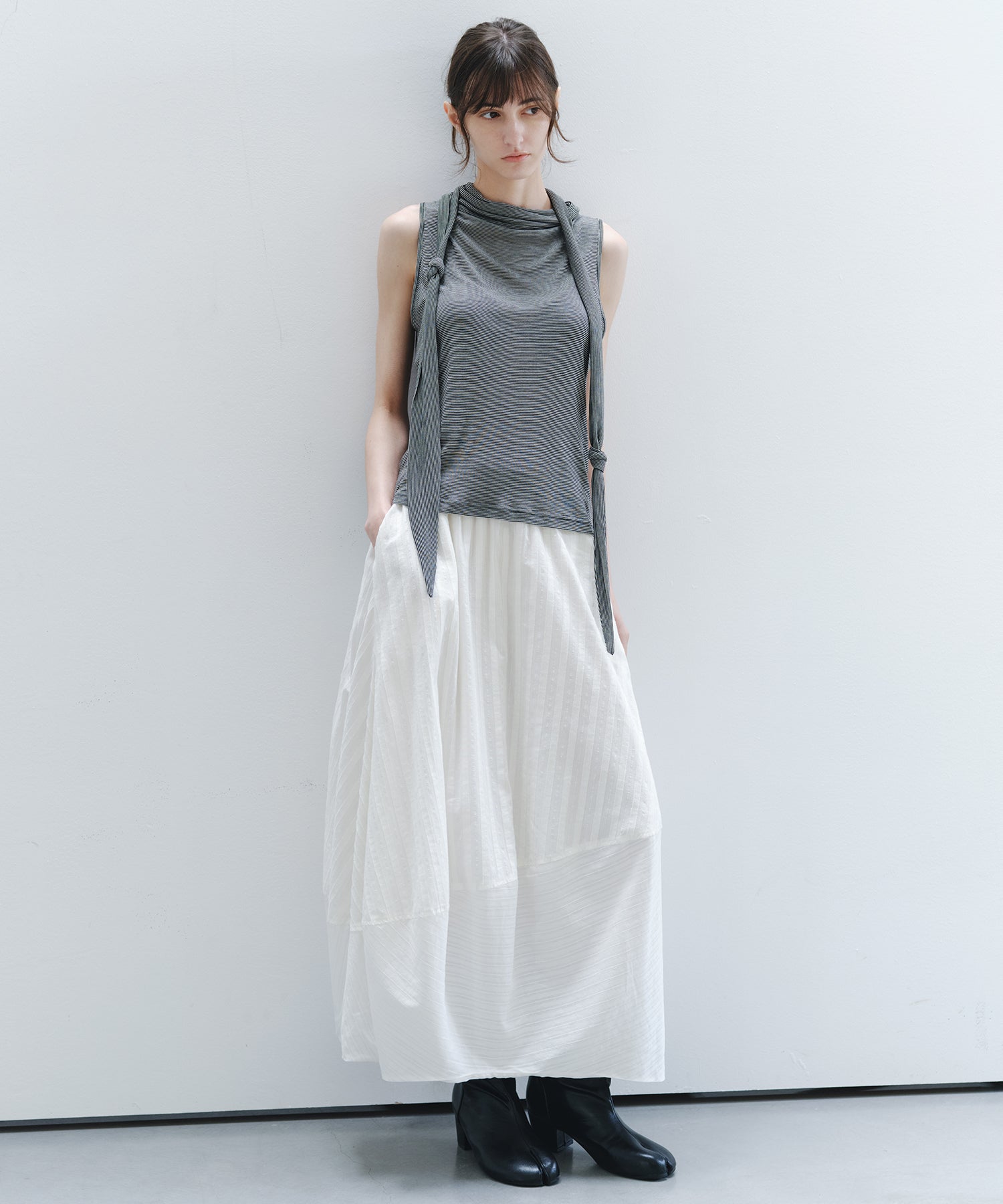 「7月上旬～中旬出荷」Tie Detail Striped Knit Top