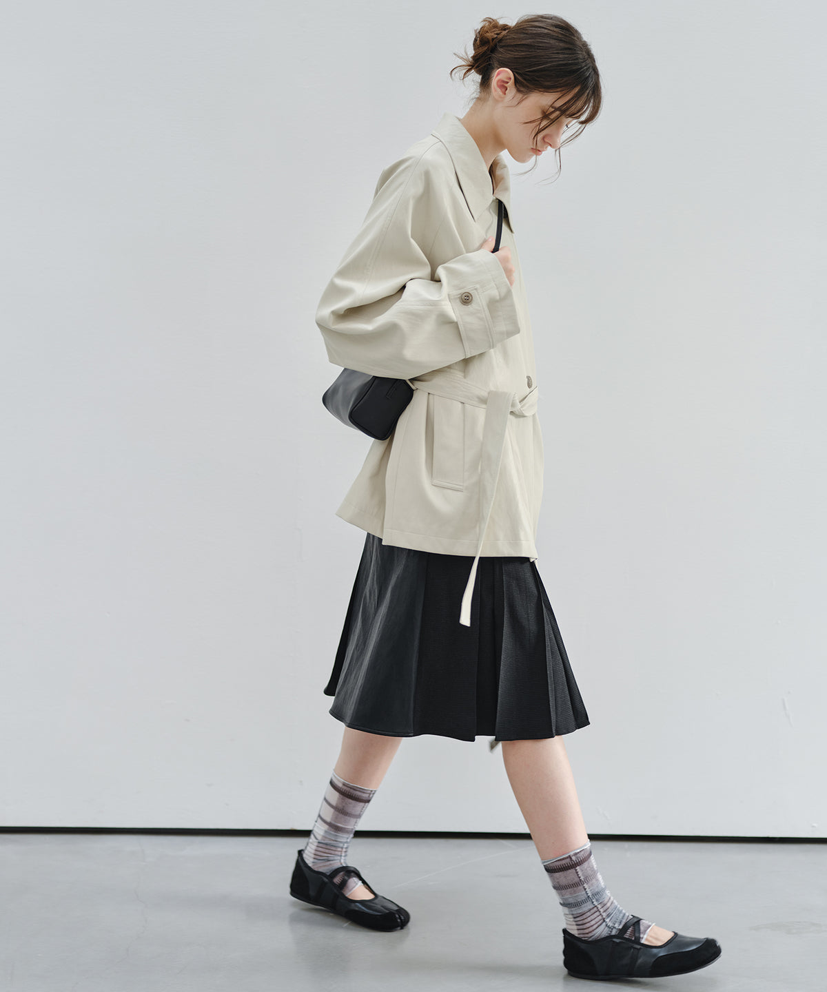 「9月下旬出荷予定」2WAY Faux Leather Pleated Midi Skirt