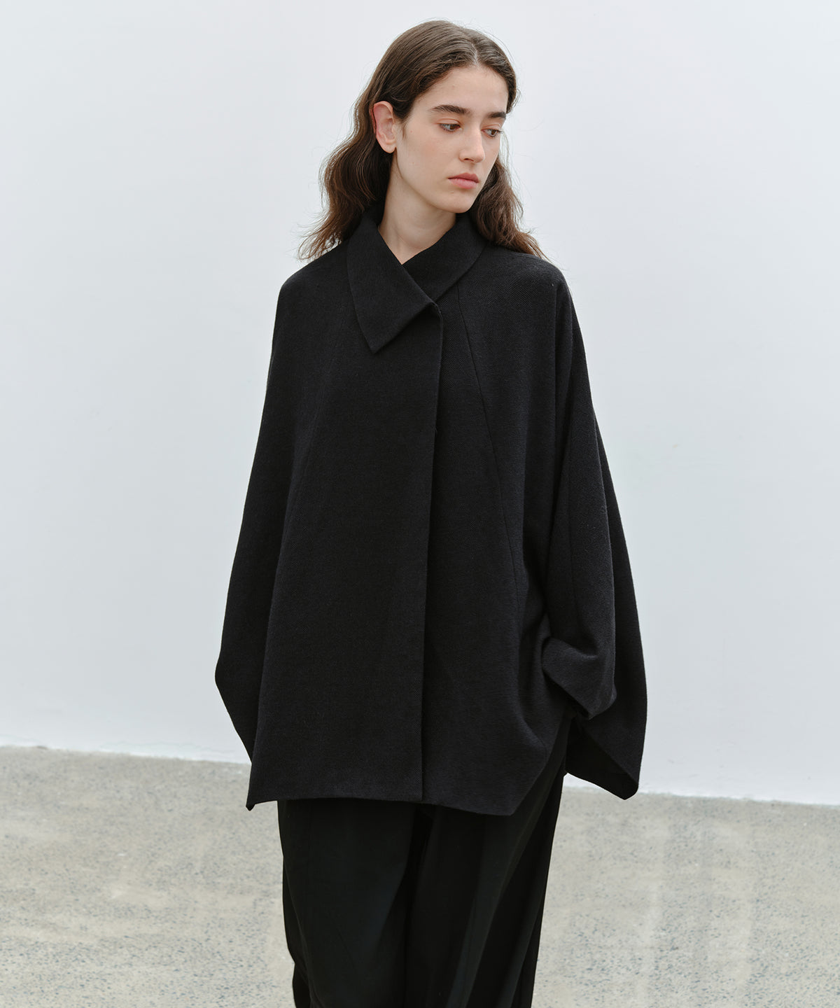 「10月下旬出荷予定」Oversized Cape Short Coat
