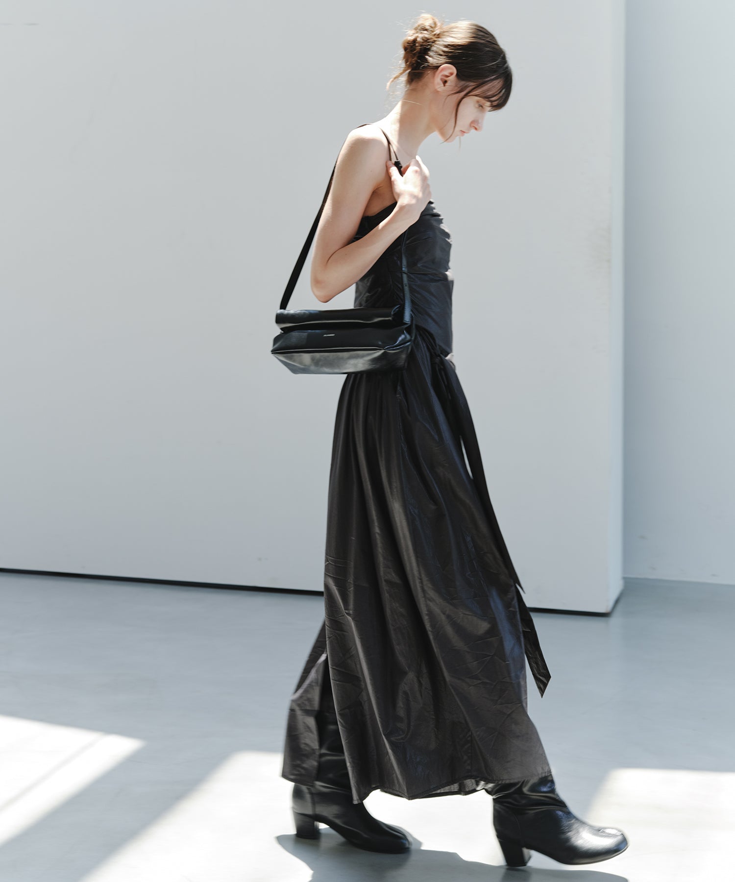 「8月中旬～下旬出荷」Side Tie Draped Strapless Long Dress