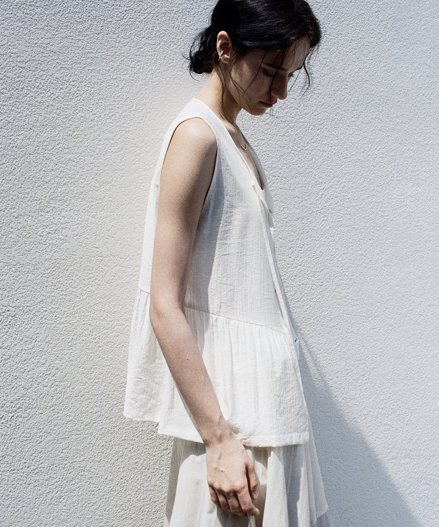 Sleeveless Gathered Blouse Vest