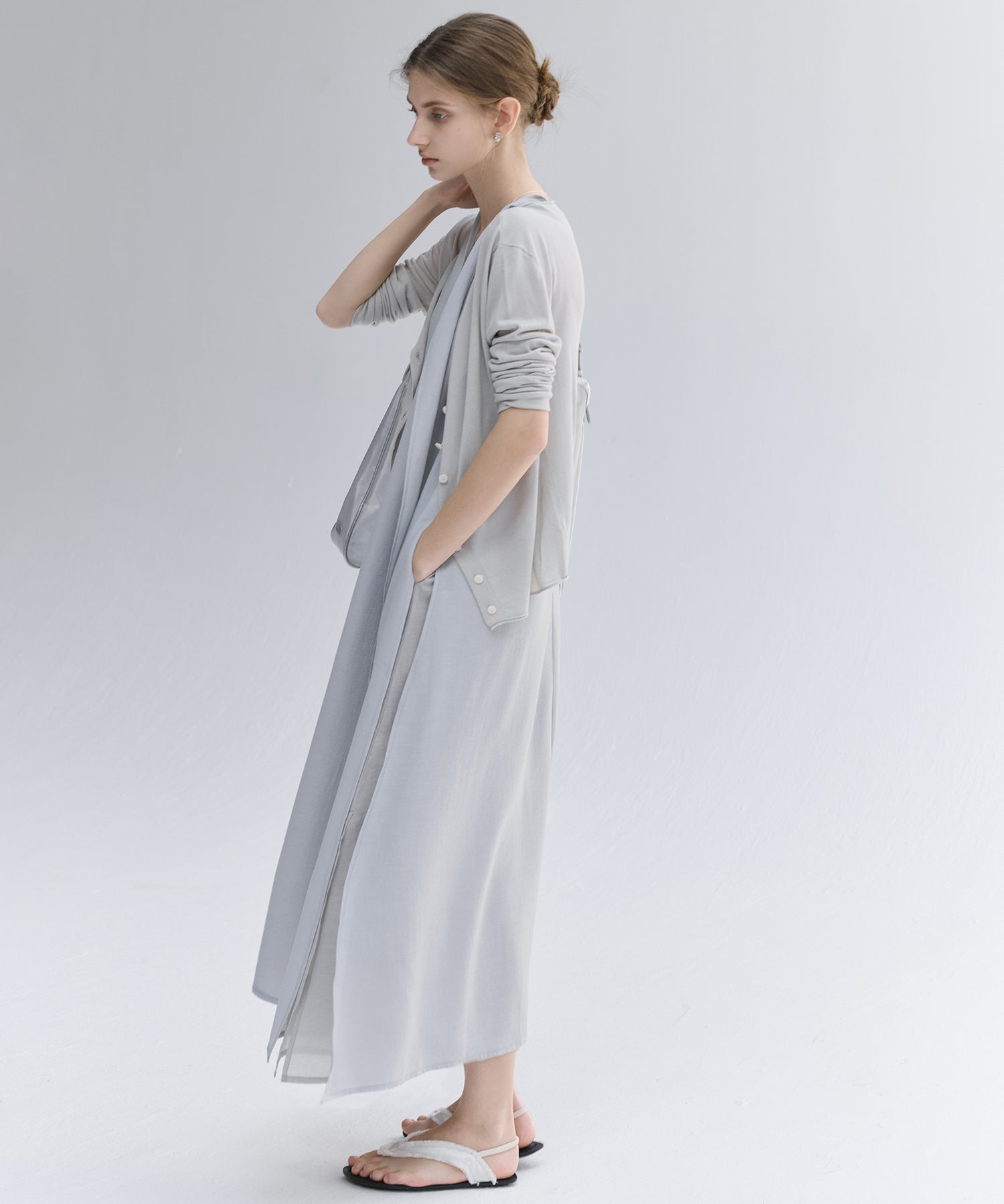 Acetate-Blend V-Neck Ribbon Detail Sleeveless Dress