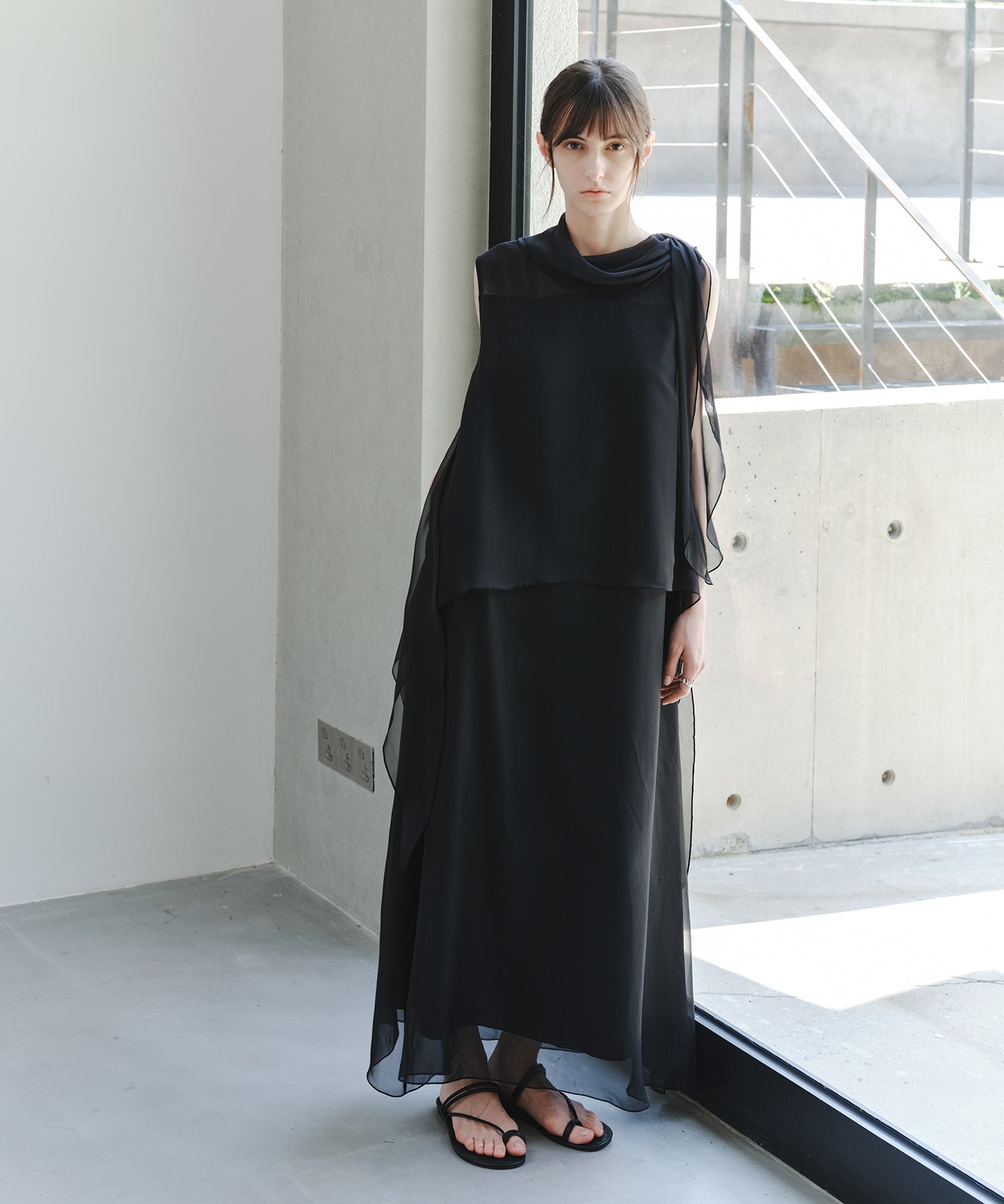 「7月中旬～下旬出荷」Sheer Draped Scarf Dress