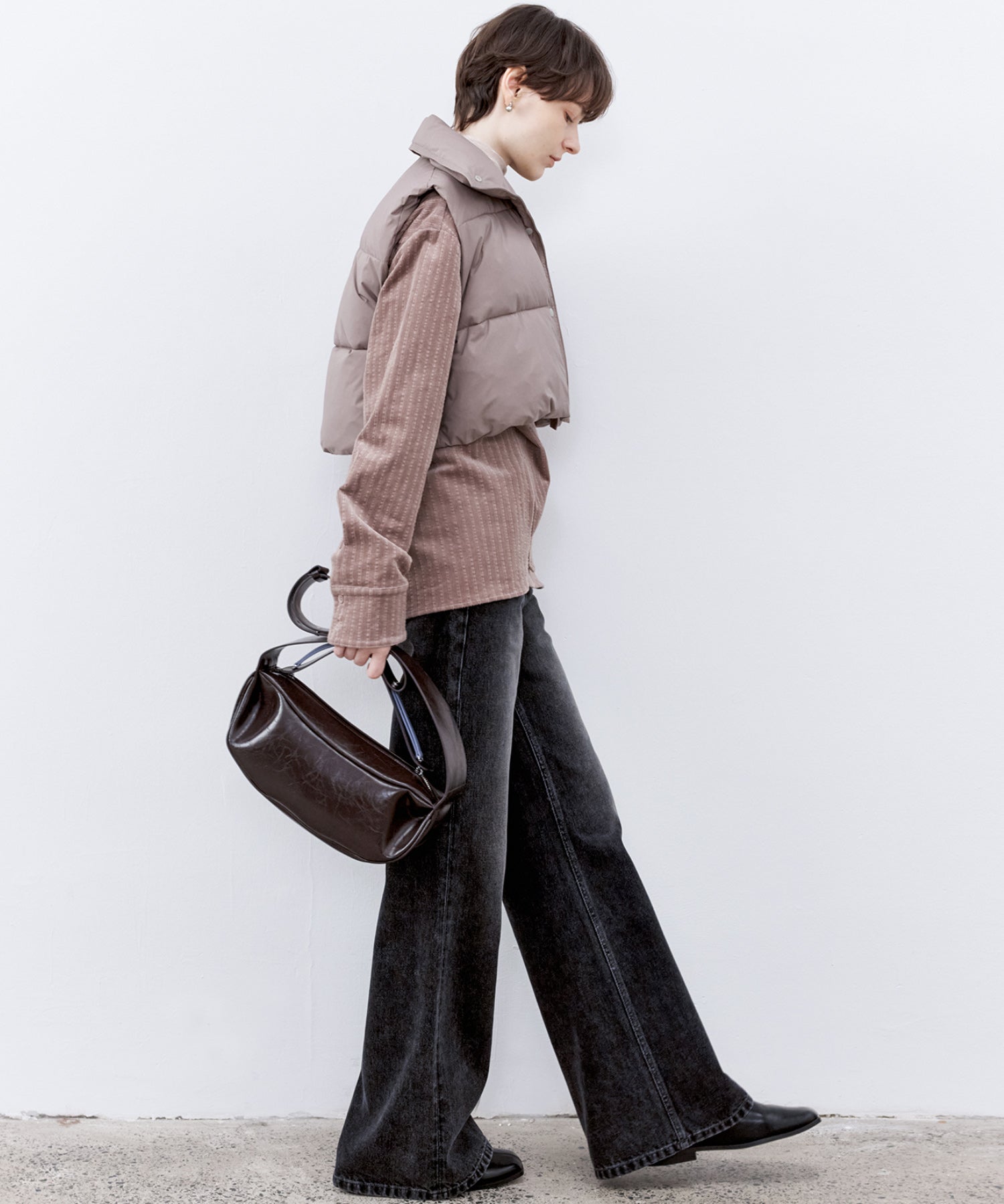 Cropped Puffer Vest with Moldable Neckline