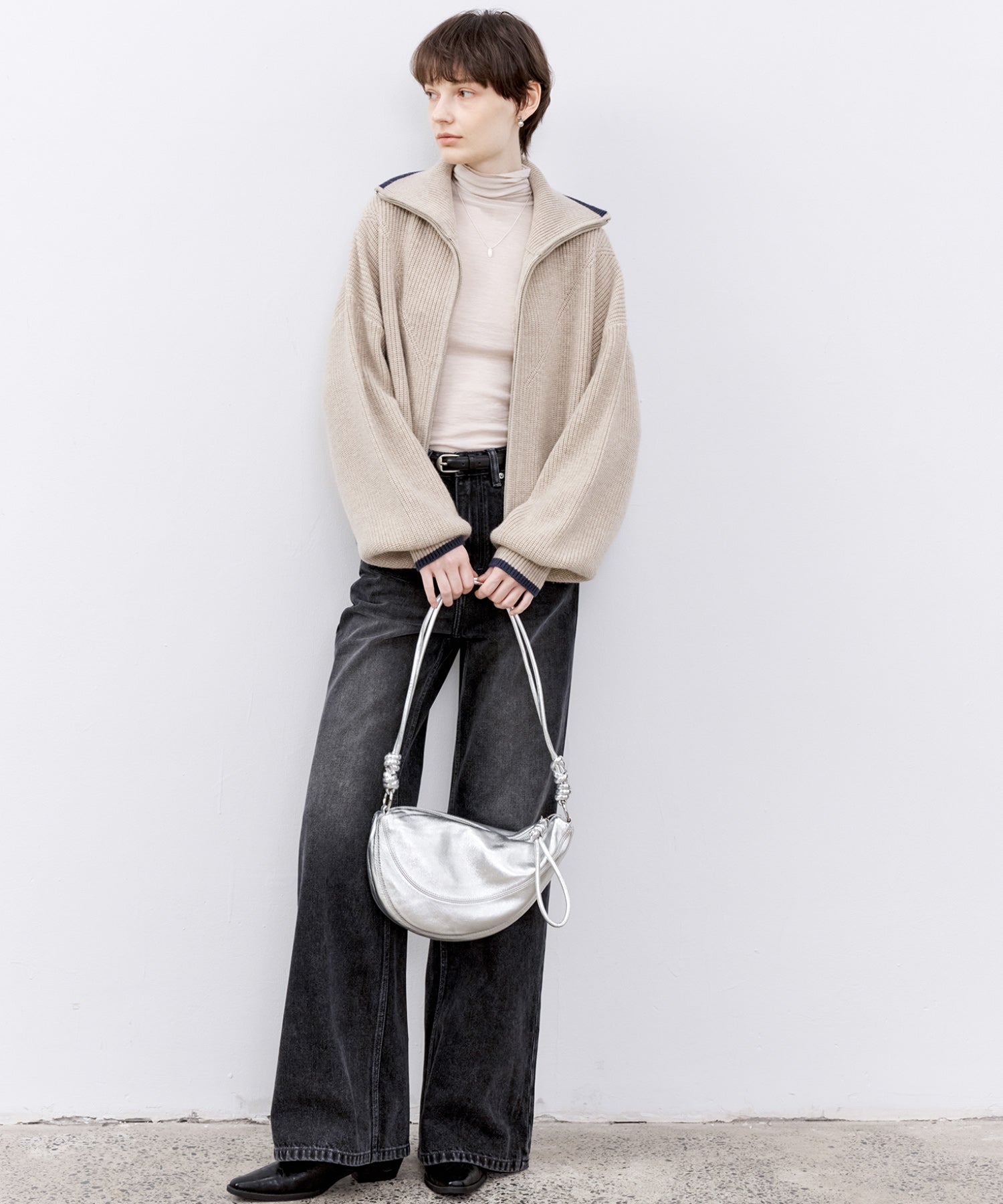 Contrast Panel Wool Zip Cardigan with Dual-Way Collar