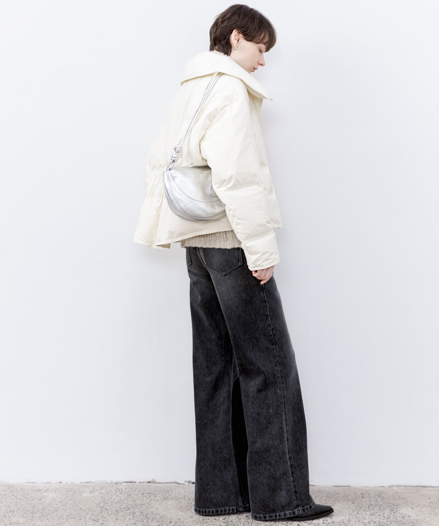 Drop Shoulder Short Puffer with Shaped Waist Design