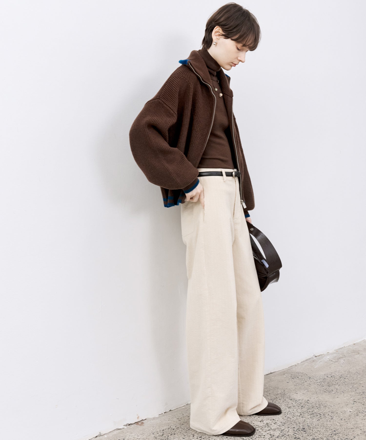 Contrast Panel Wool Zip Cardigan with Dual-Way Collar