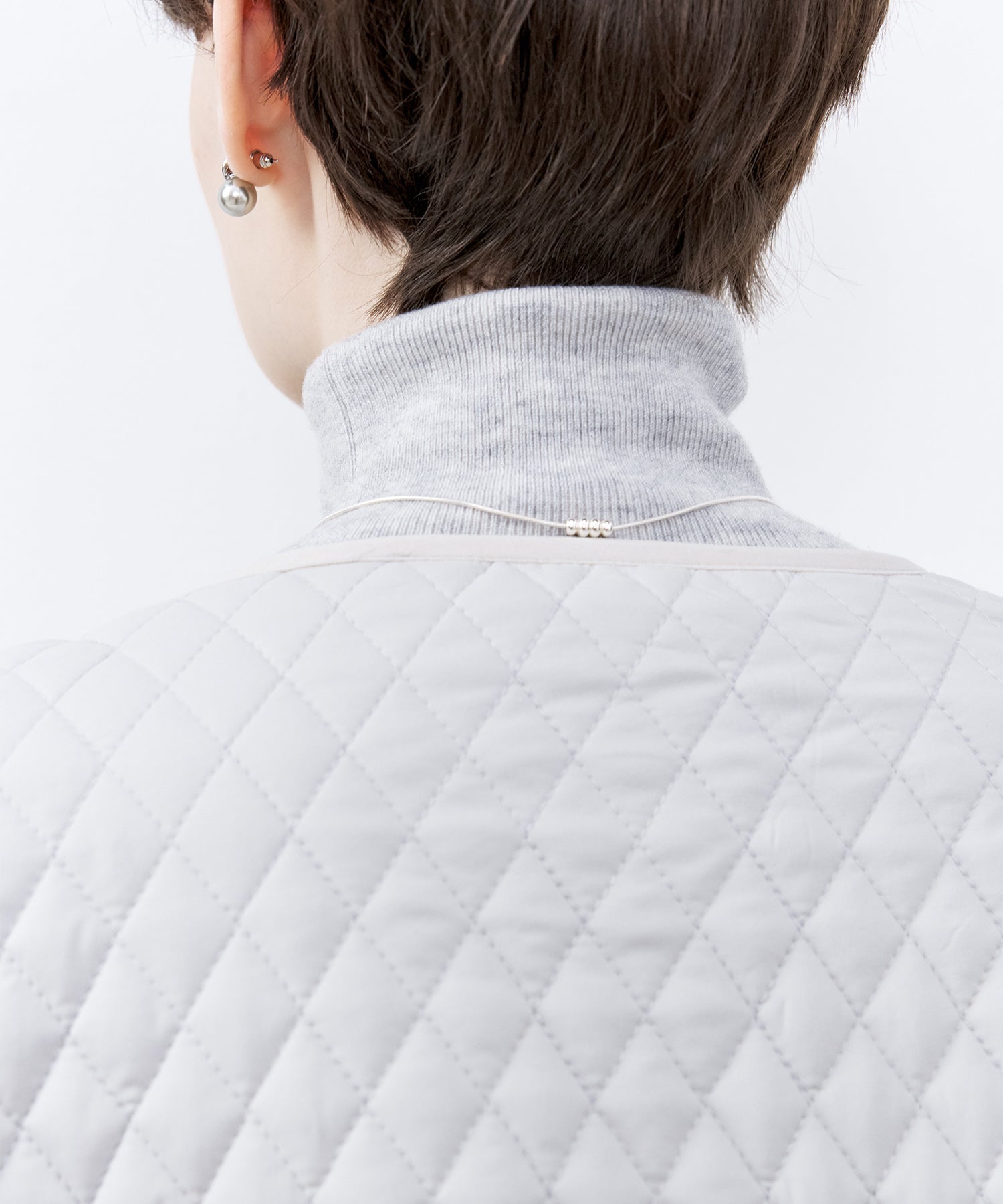 Diamond Quilted Round Neck Padded Jacket
