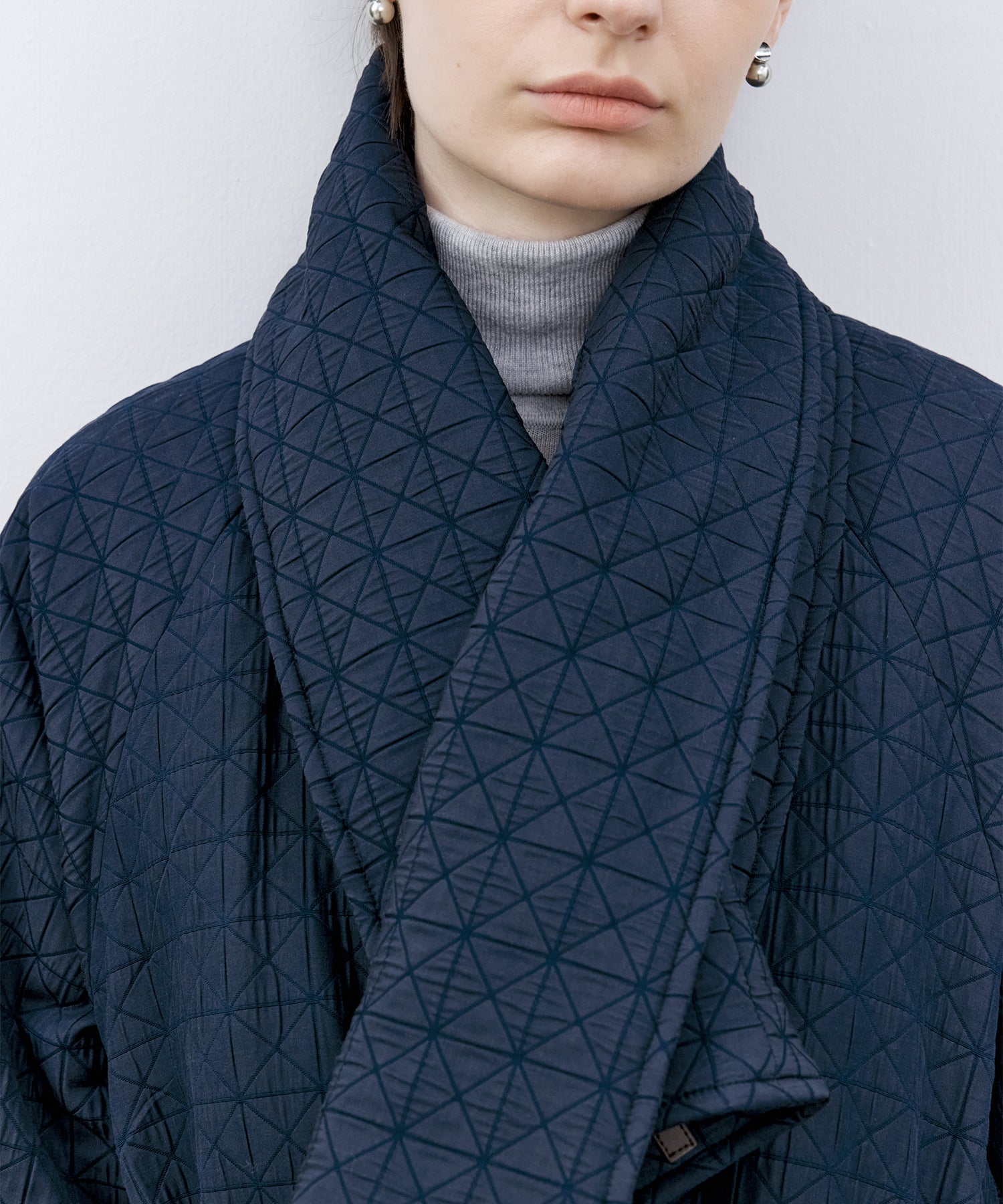 Diamond Jacquard Quilted Down Coat – Belt &amp; Scarf Set