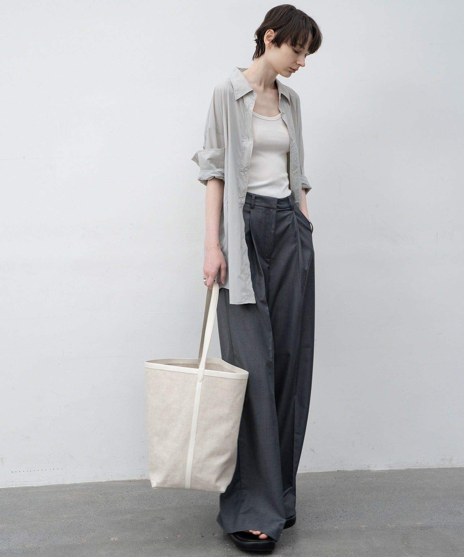 big silhouette narrow shirt