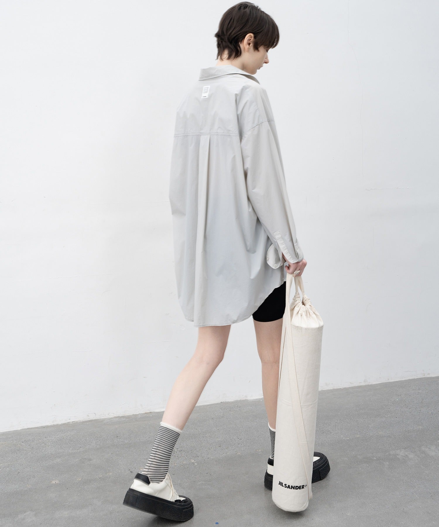 big silhouette narrow shirt