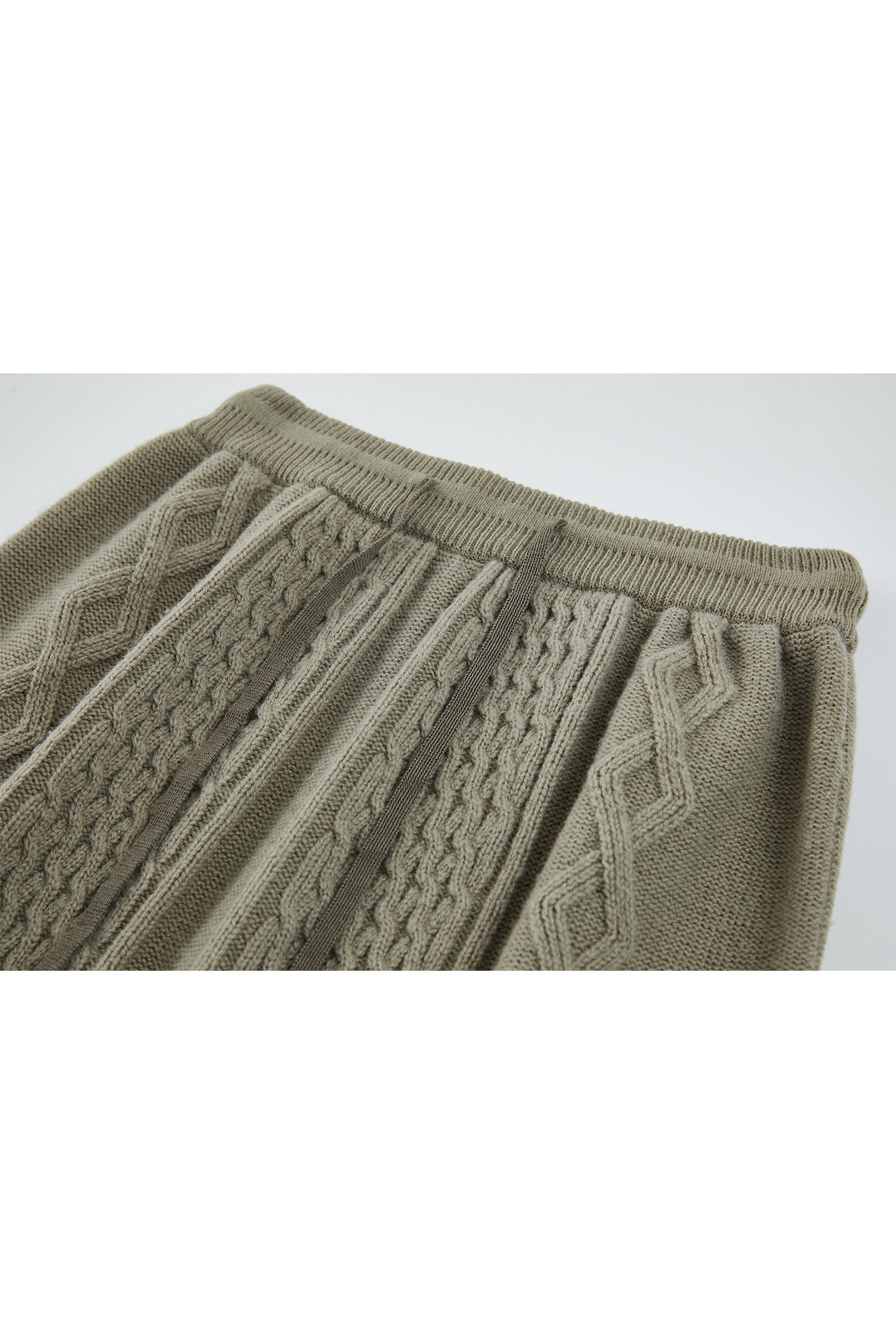 Cable Knit Wool Flare Skirt