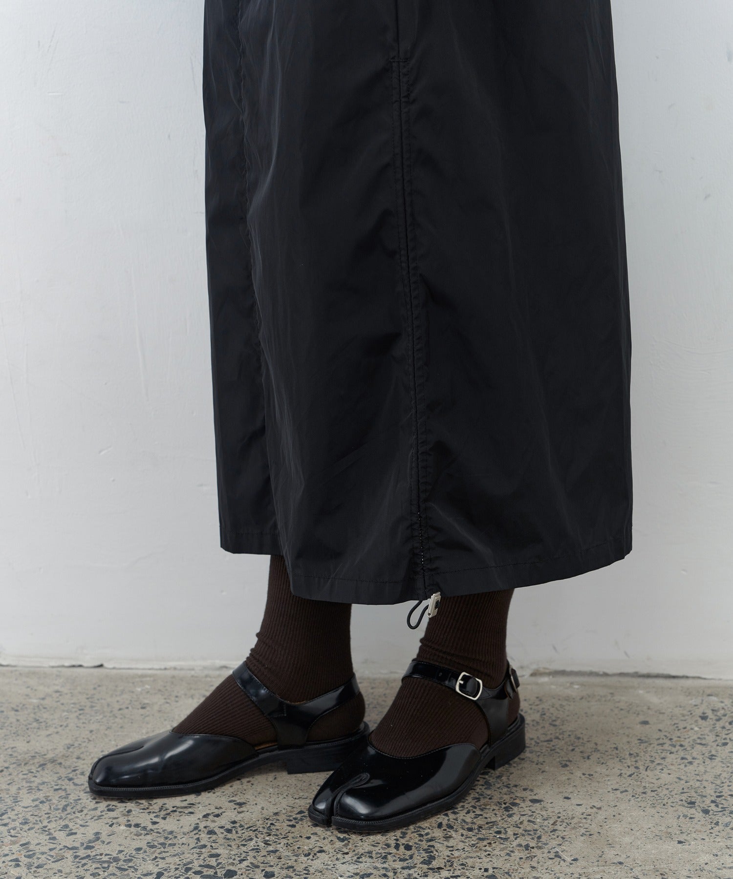 [tageechita] Side drawstring tight skirt