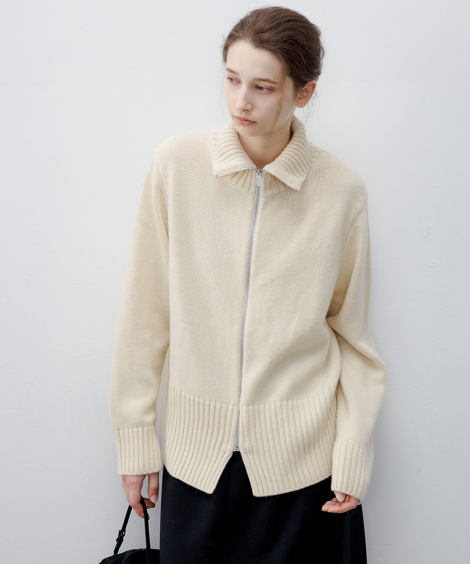 Ribbed Knit Zip-Up Top