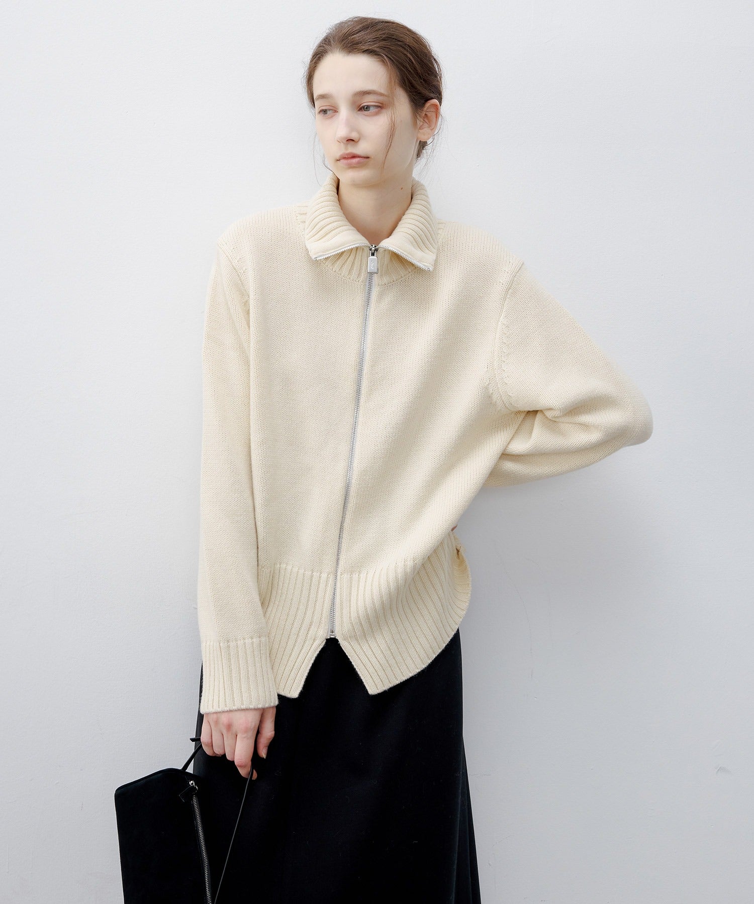 Ribbed Knit Zip-Up Top