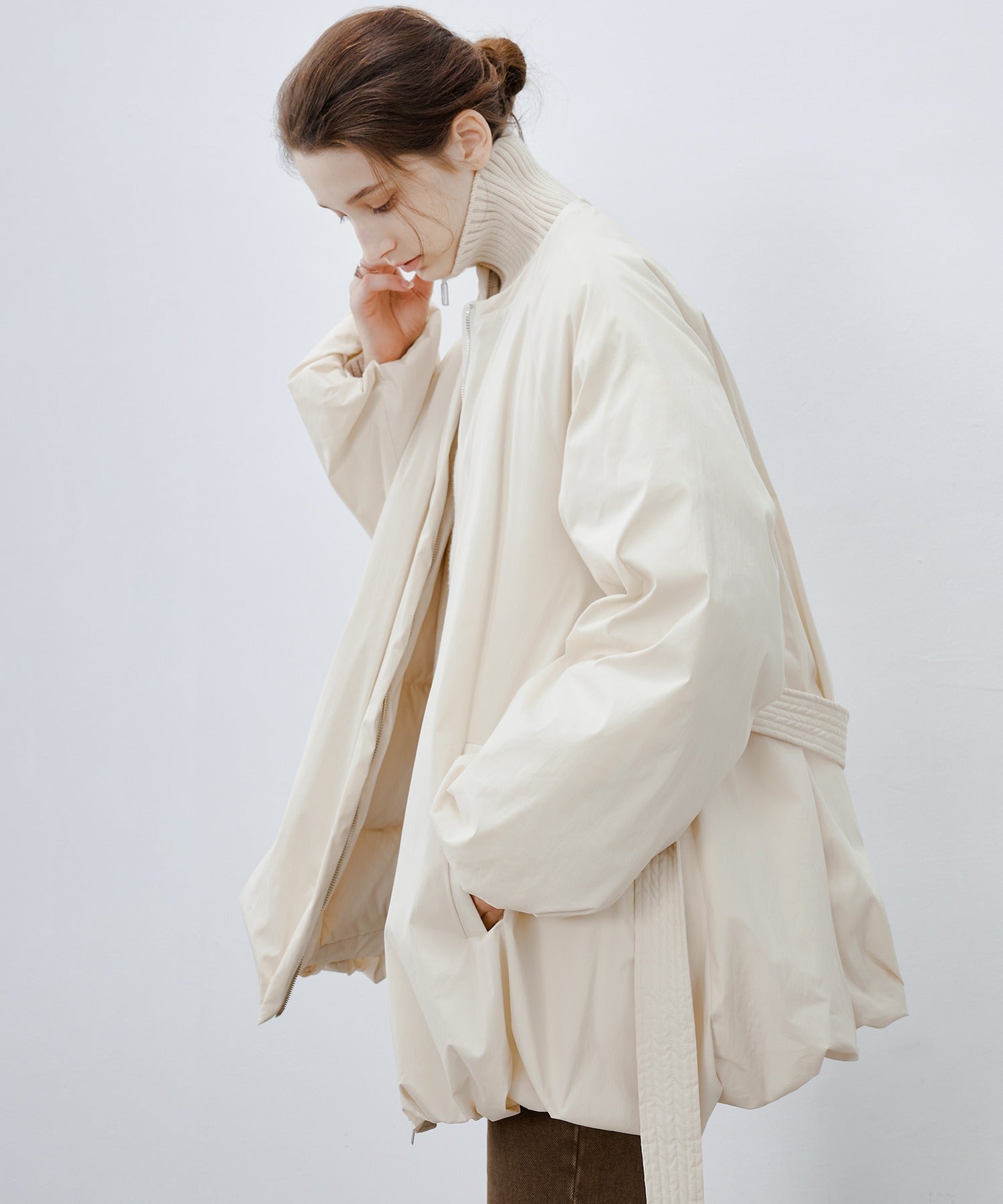 Ribbed Knit Zip-Up Top