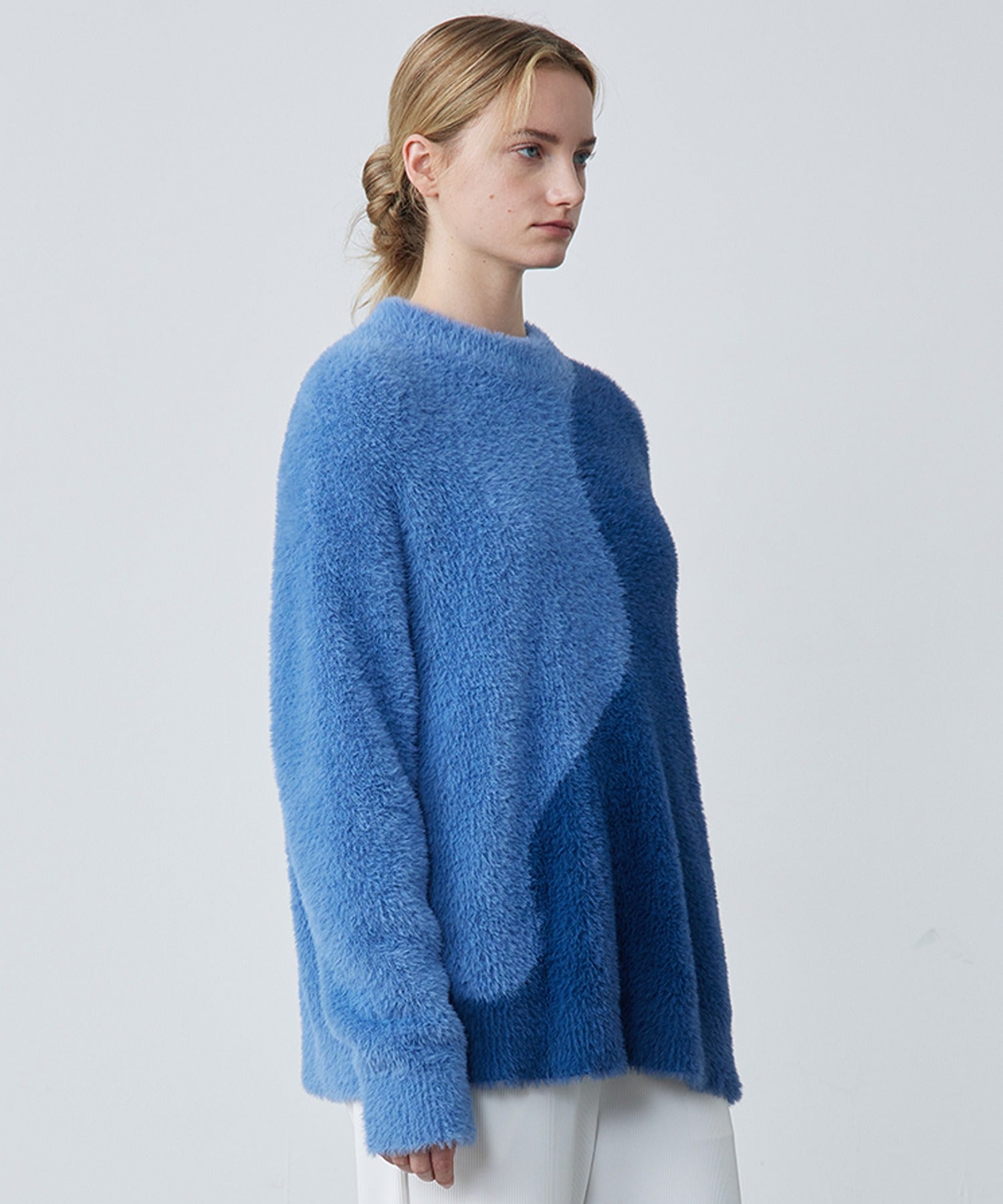 Wave Bicolor Slim Fit Knit Pullover