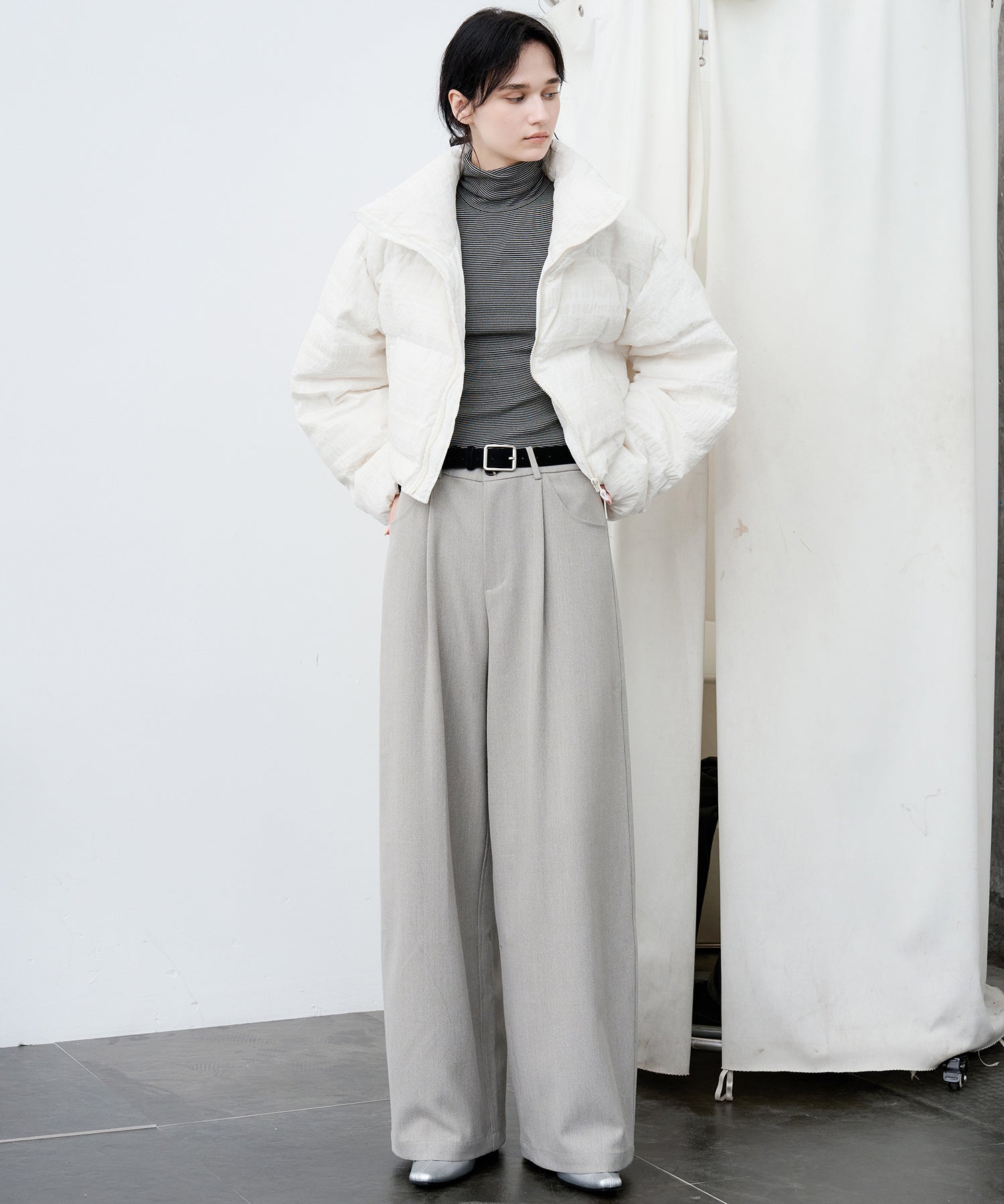 Textured Low-Rise Wide Straight Curved Pants