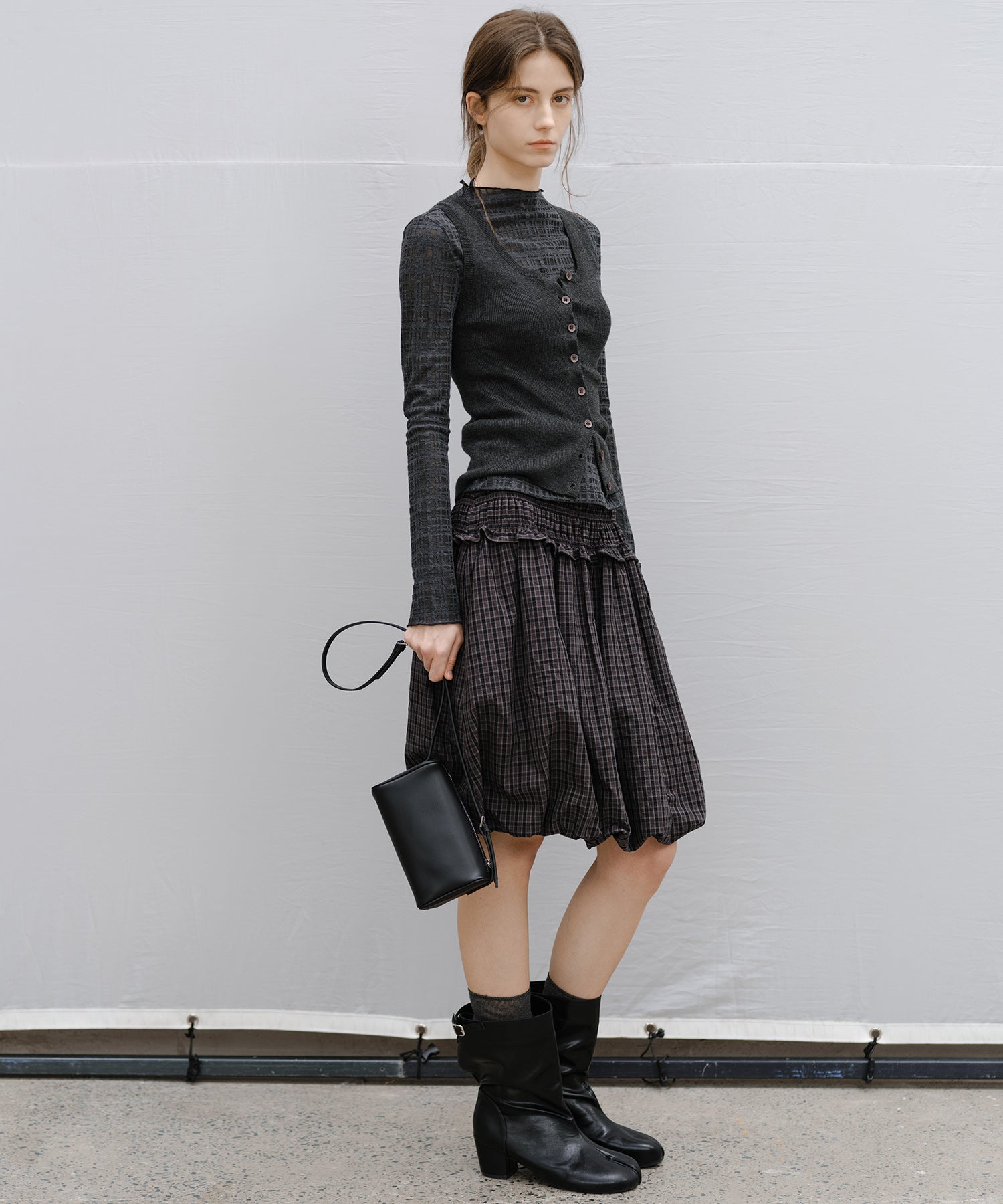 "Shipping from early to mid-March" Check Pattern Sheer Mesh Long Sleeve Top