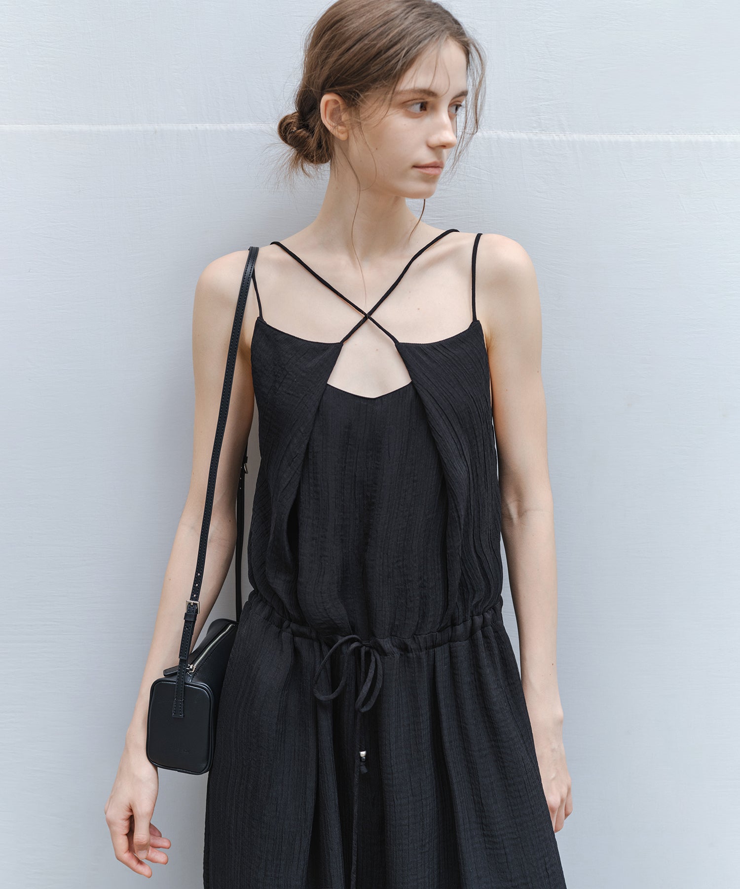 Cross Neck All-in-One
