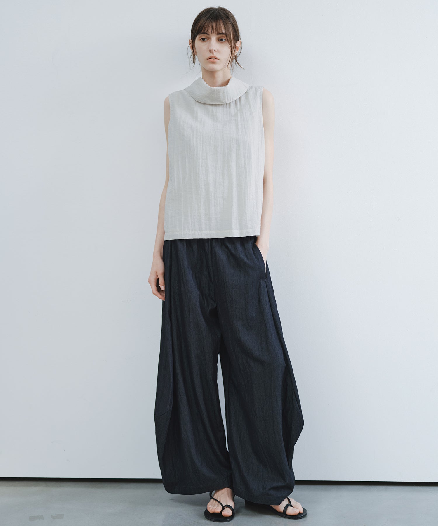 「6月上旬～中旬出荷」Nuanced Draped Wide Pants