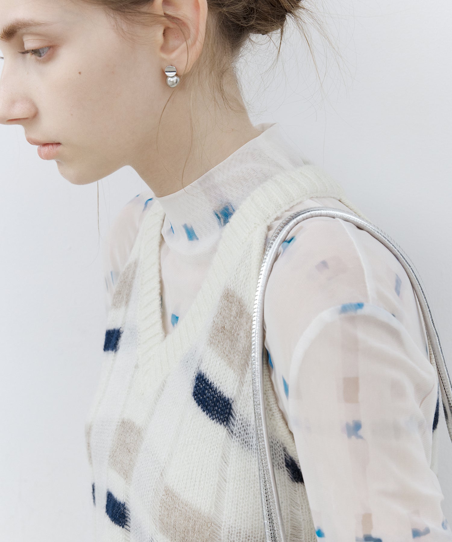 Check Jacquard V-Neck Knit Vest