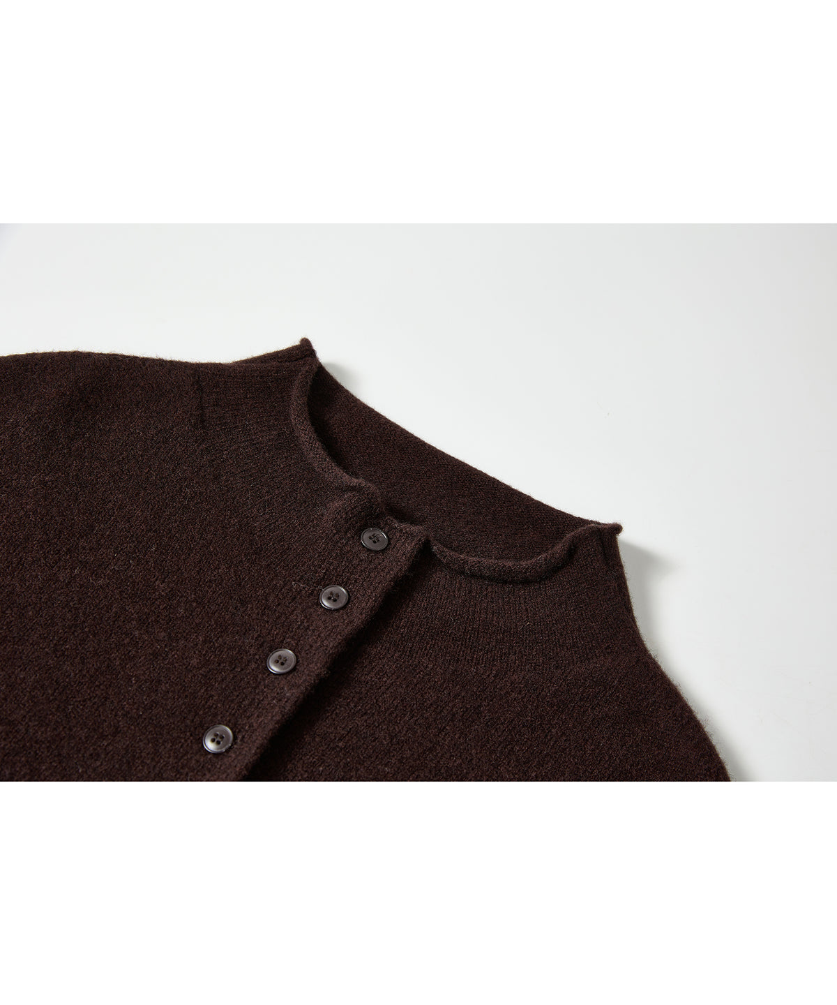 「10月下旬出荷予定」100% Wool High Neck Button Knit Vest
