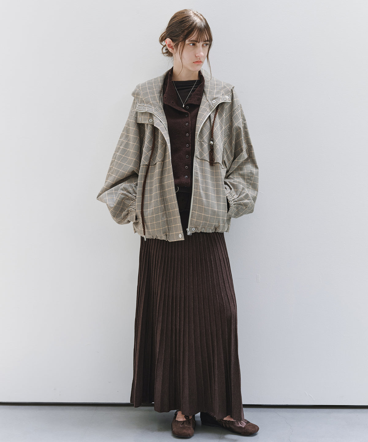 「10月下旬出荷予定」100% Wool High Neck Button Knit Vest