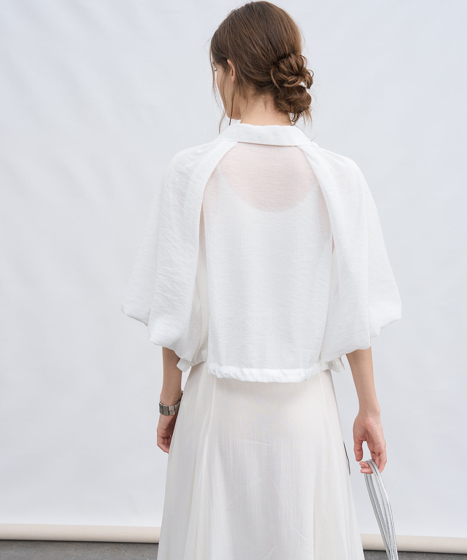 「7月上旬～中旬出荷」Sheer Stripe Balloon Sleeve Cropped Shirt