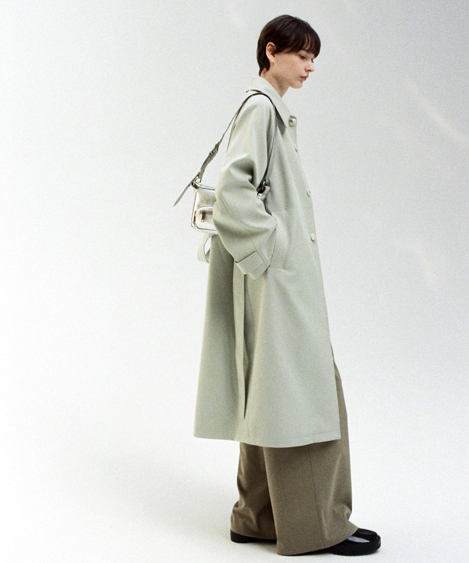 ケイシラハタ ボリュームコート ロング オーバーサイズ バックベルト イタリア Oversized Raglan Sleeve Long Coat with Belt